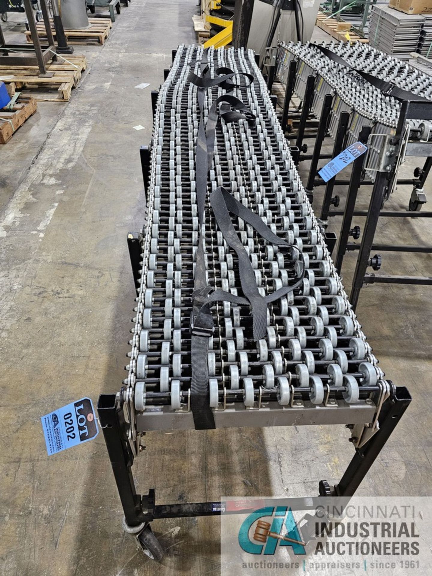 19" BEST FLEX EXPANDING CONVEYORS - Image 2 of 4