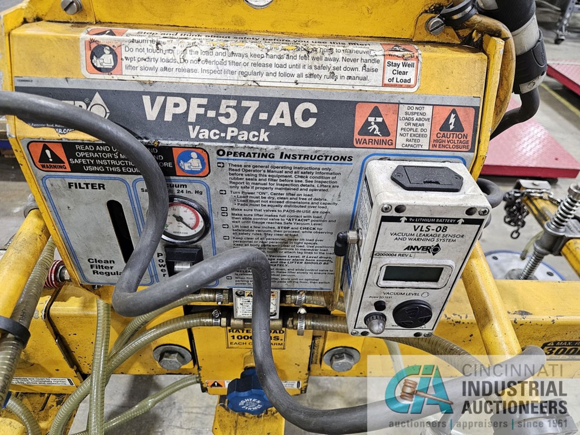 ANVER MODEL VPF-57-AC 6-APD ELECTRIC VACUUM LIFTER; S/N SU130008061 (2013) - Image 4 of 5