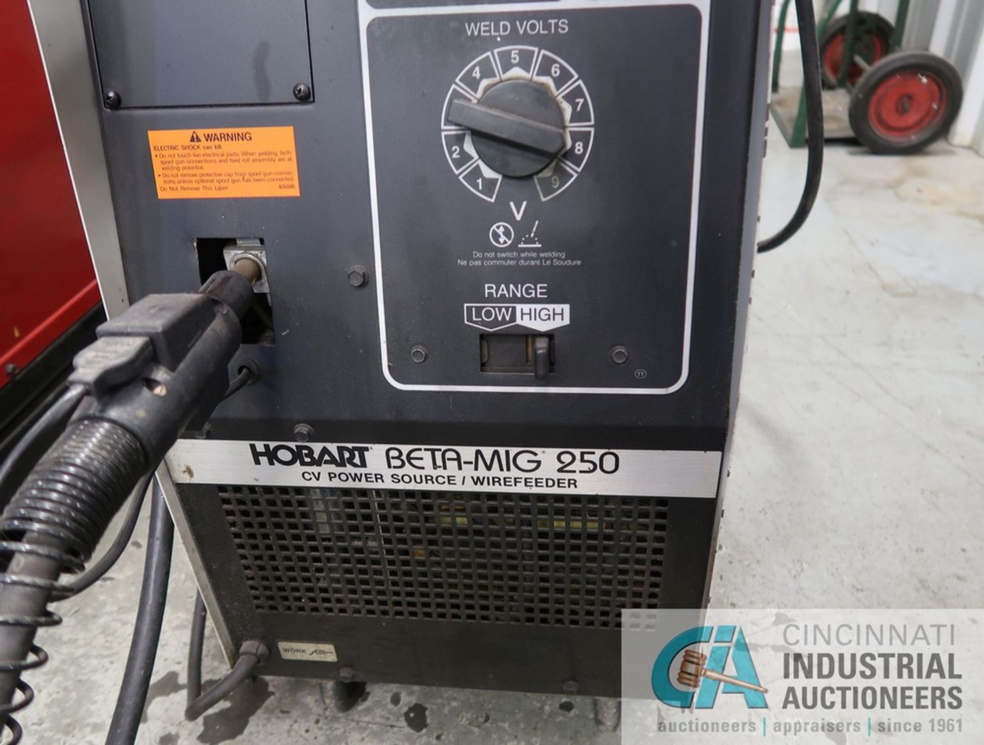 250 AMP HOBART MODEL BETA-MIG 250 CV POWER SOURCE / WIRE FEEDER; S/N 93WS26576 - Image 3 of 6