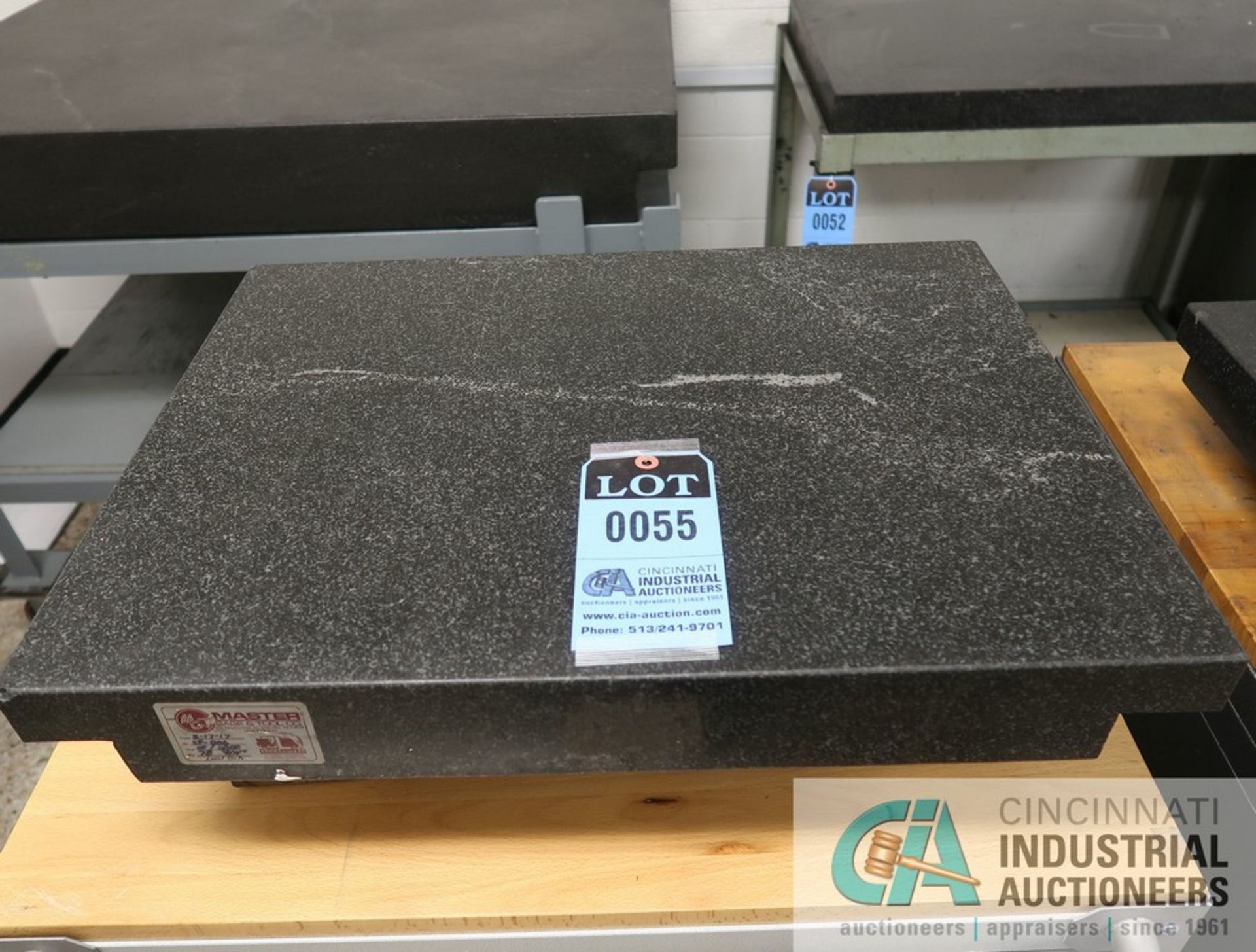 18" X 24" X 3" THICK TWO-LEDGE BLACK GRANITE SURFACE PLATE