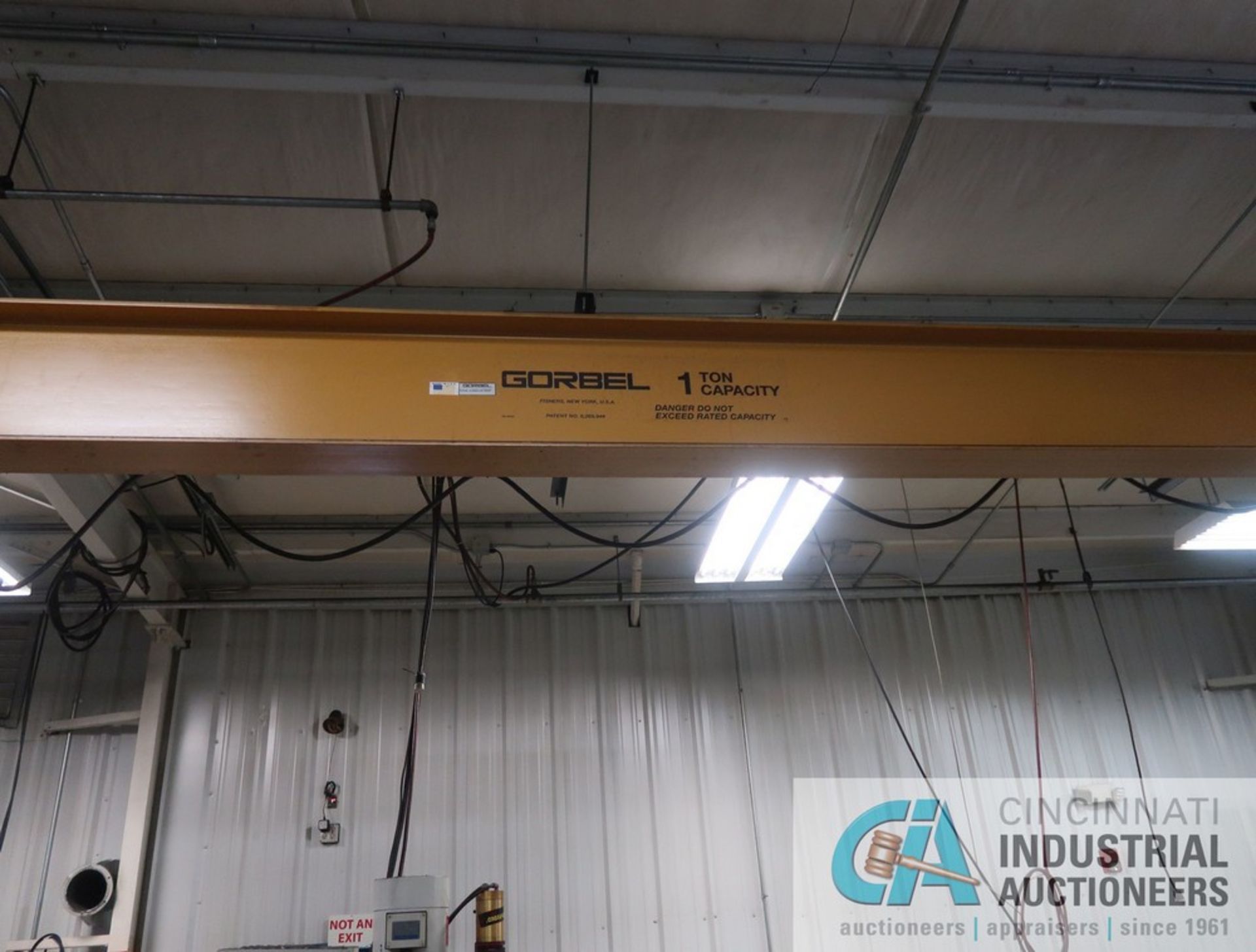 1 TON CAPACITY X 18' ARM (APPROX.) GORBEL FREE-STANDING JIB CRANE WITH 1 TON BUDGIT PENDANT - Image 6 of 6