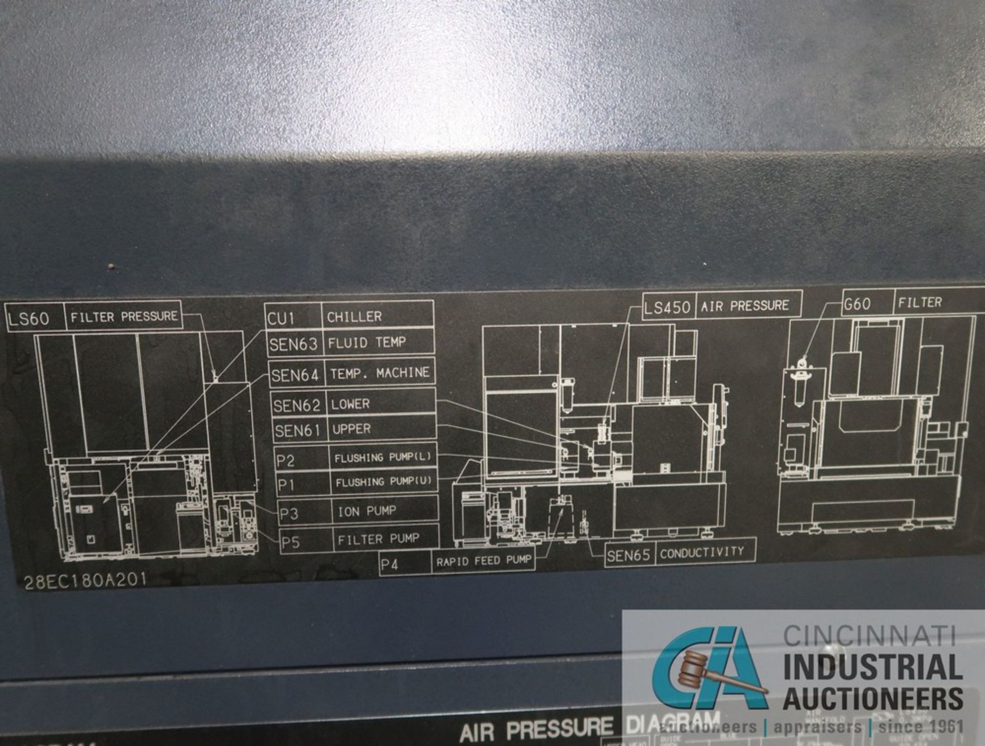 MAKINO MODEL DUO64 CNC WIRE EDM; S/N W130095 (NEW 2010) **OUT OF SERVICE** Repair quote in photos - Bild 16 aus 23