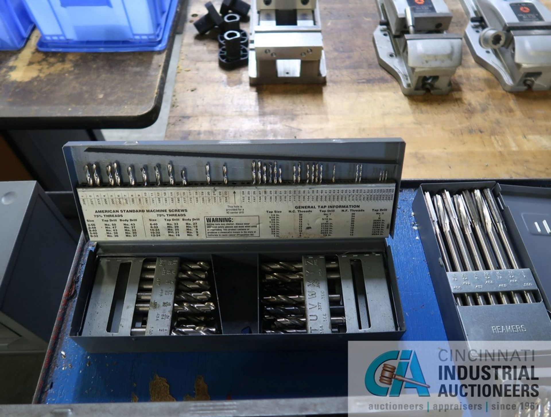 INDEXABLE CASE WITH DRILLS AND REAMERS AND CRAFTSMAN TOOLBOX - Image 4 of 11