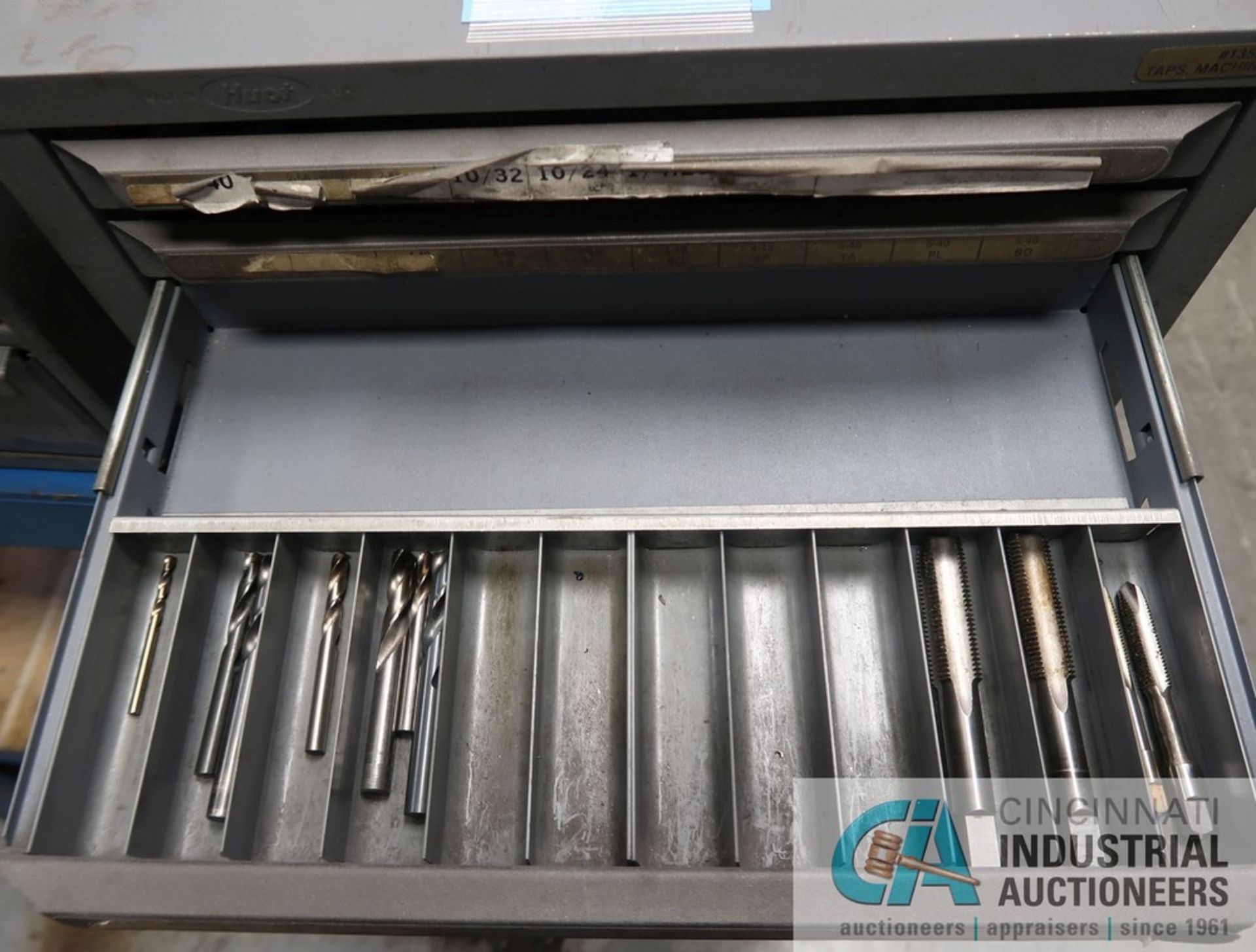 INDEX CABINET AND CONTENTS WITH MISCELLANEOUS TOOLING - Image 9 of 11