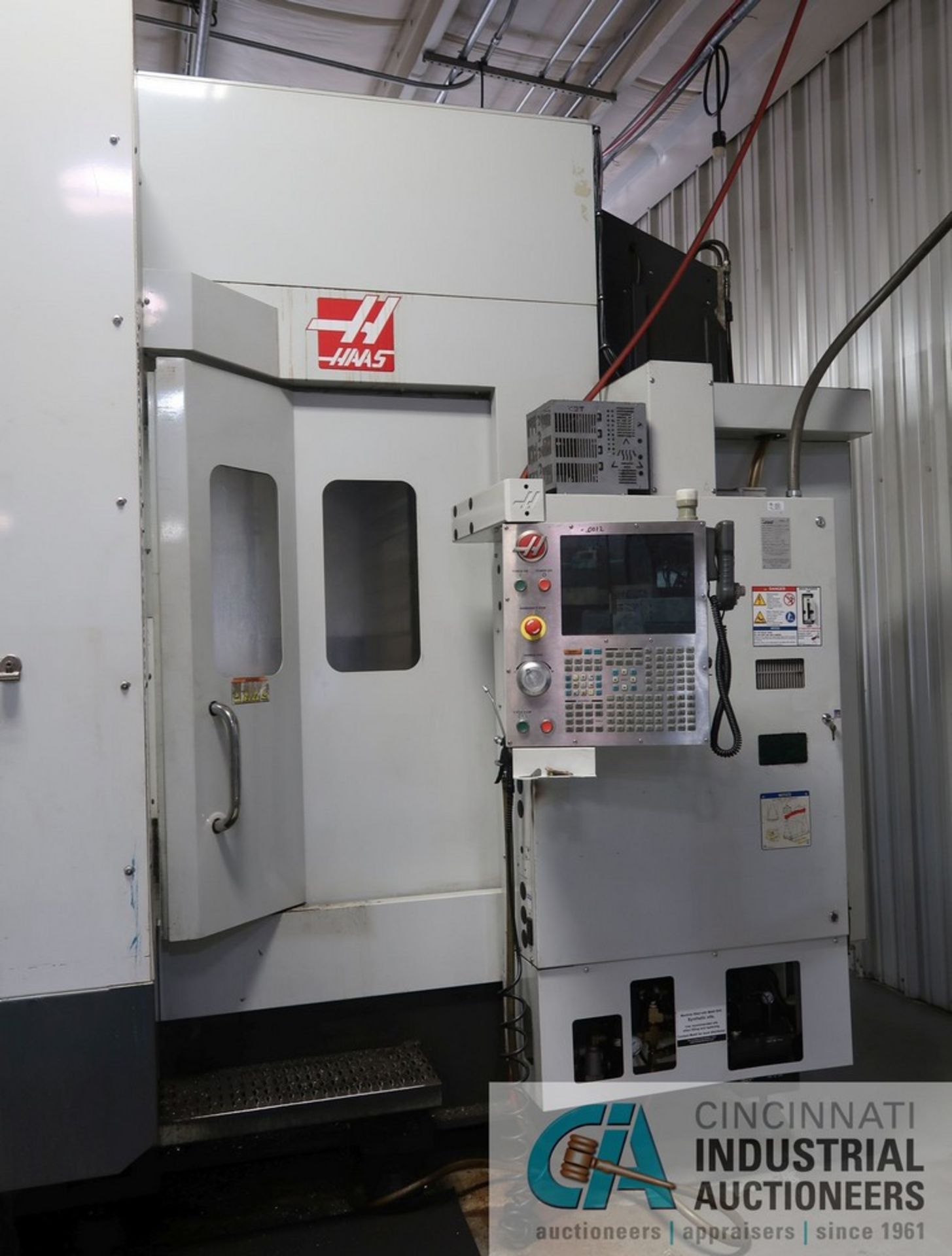 HAAS MODEL EC-1600YZT CNC HORIZONTAL MACHINING CENTER; S/N 2053962 (New 12-2012), CAT 50 TAPER - Bild 10 aus 21