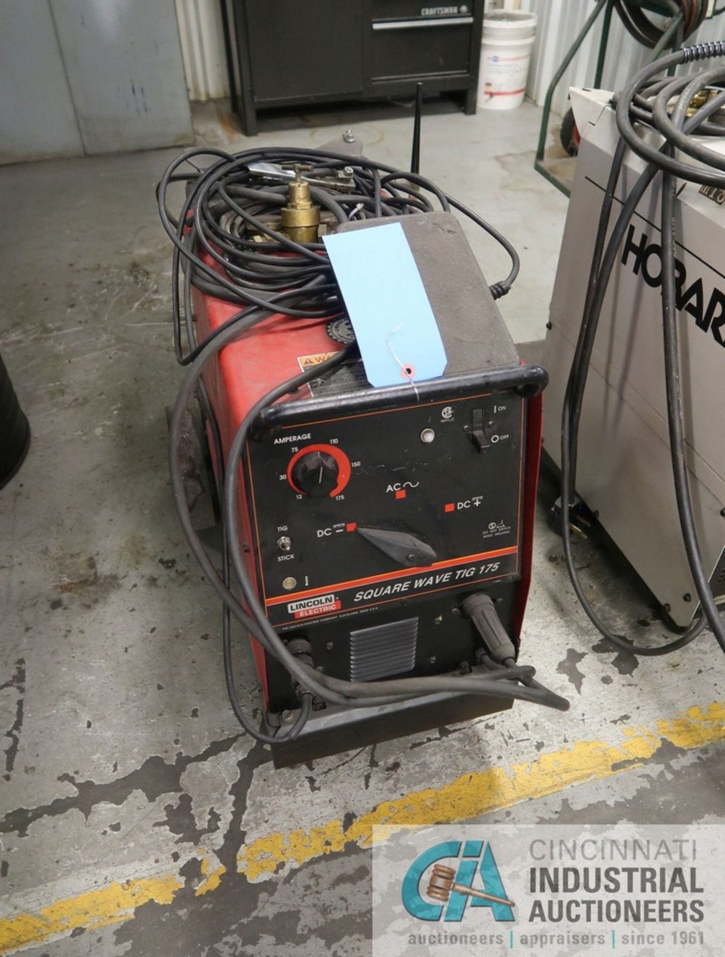 175 AMP LINCOLN ELECTRIC MODEL SQUARE WAVE TIG 175 WELDING POWER SOURCE; S/N 10265-U1991210807