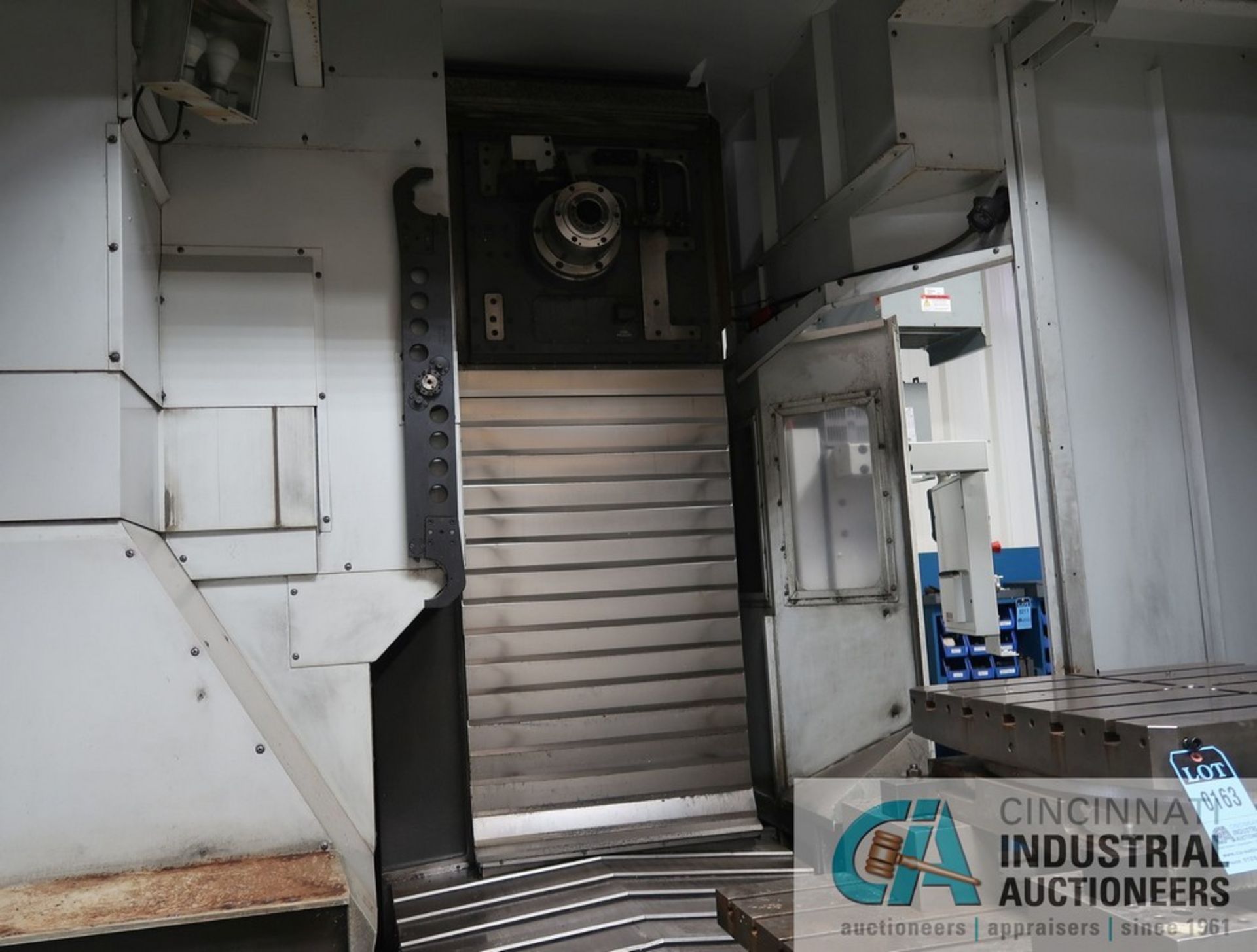 HAAS MODEL EC-1600YZT CNC HORIZONTAL MACHINING CENTER; S/N 2053962 (New 12-2012), CAT 50 TAPER - Bild 13 aus 21