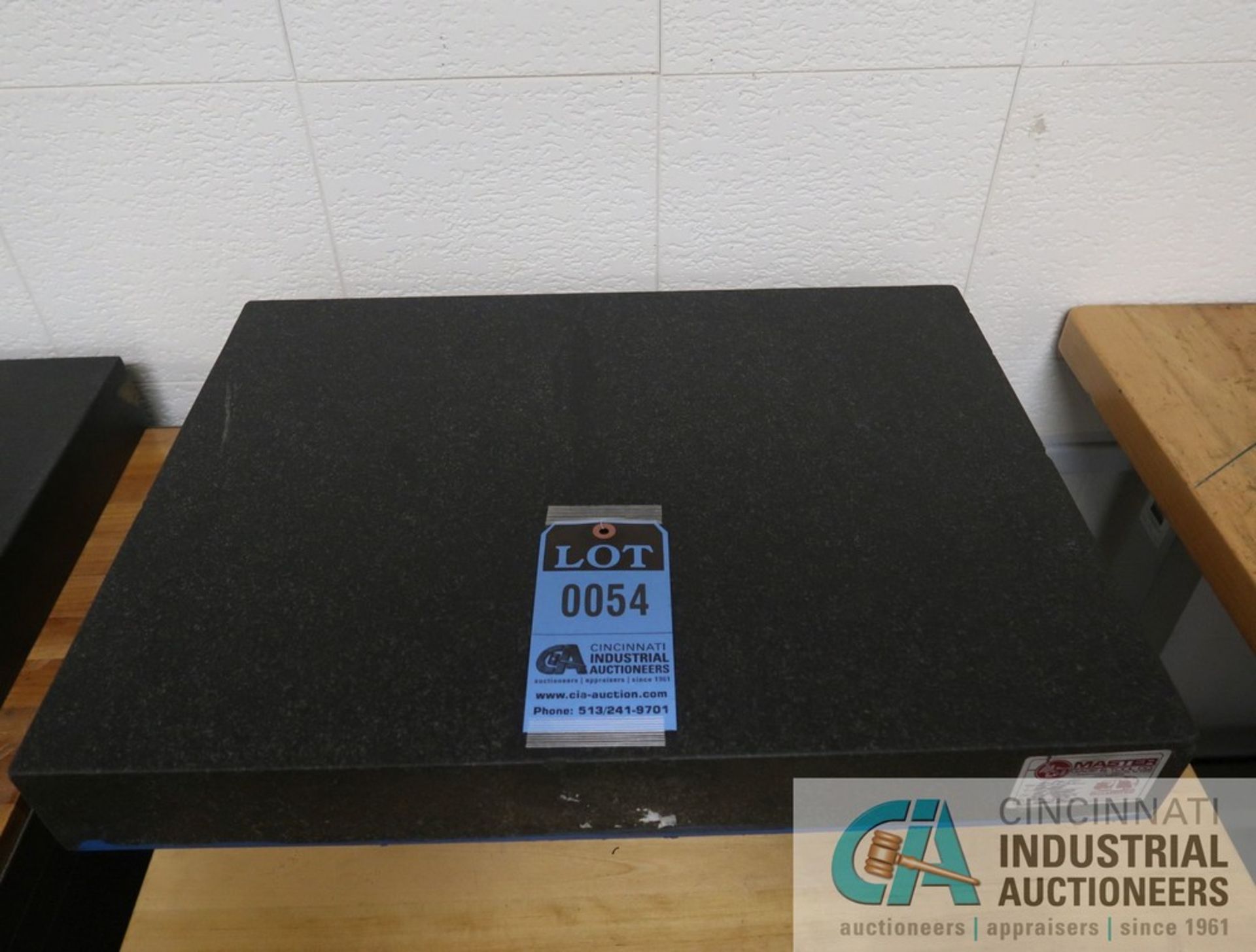 18" X 24" X 3" THICK BLACK GRANITE SURFACE PLATE