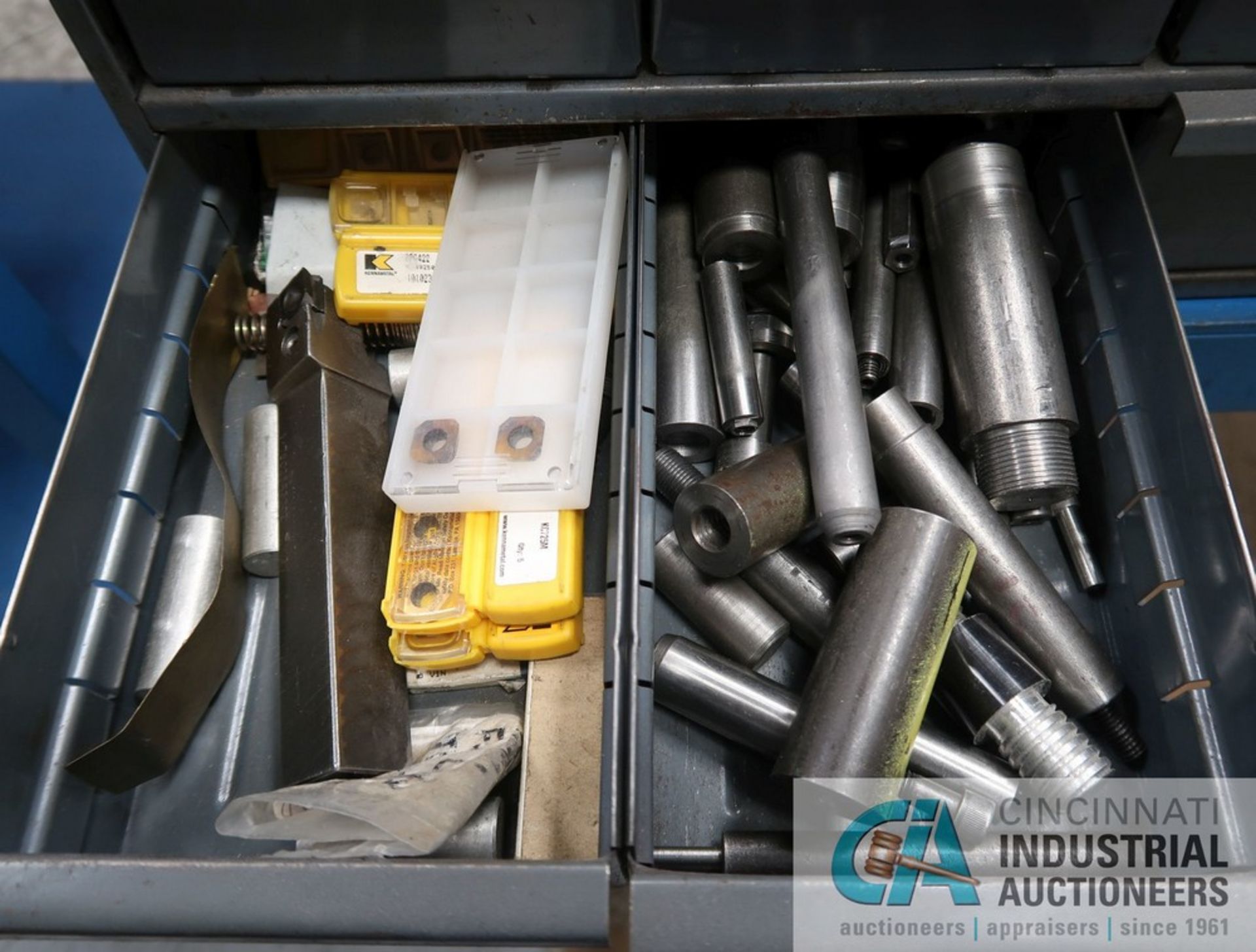 INDEX CABINET AND CONTENTS WITH MISCELLANEOUS TOOLING - Image 3 of 11