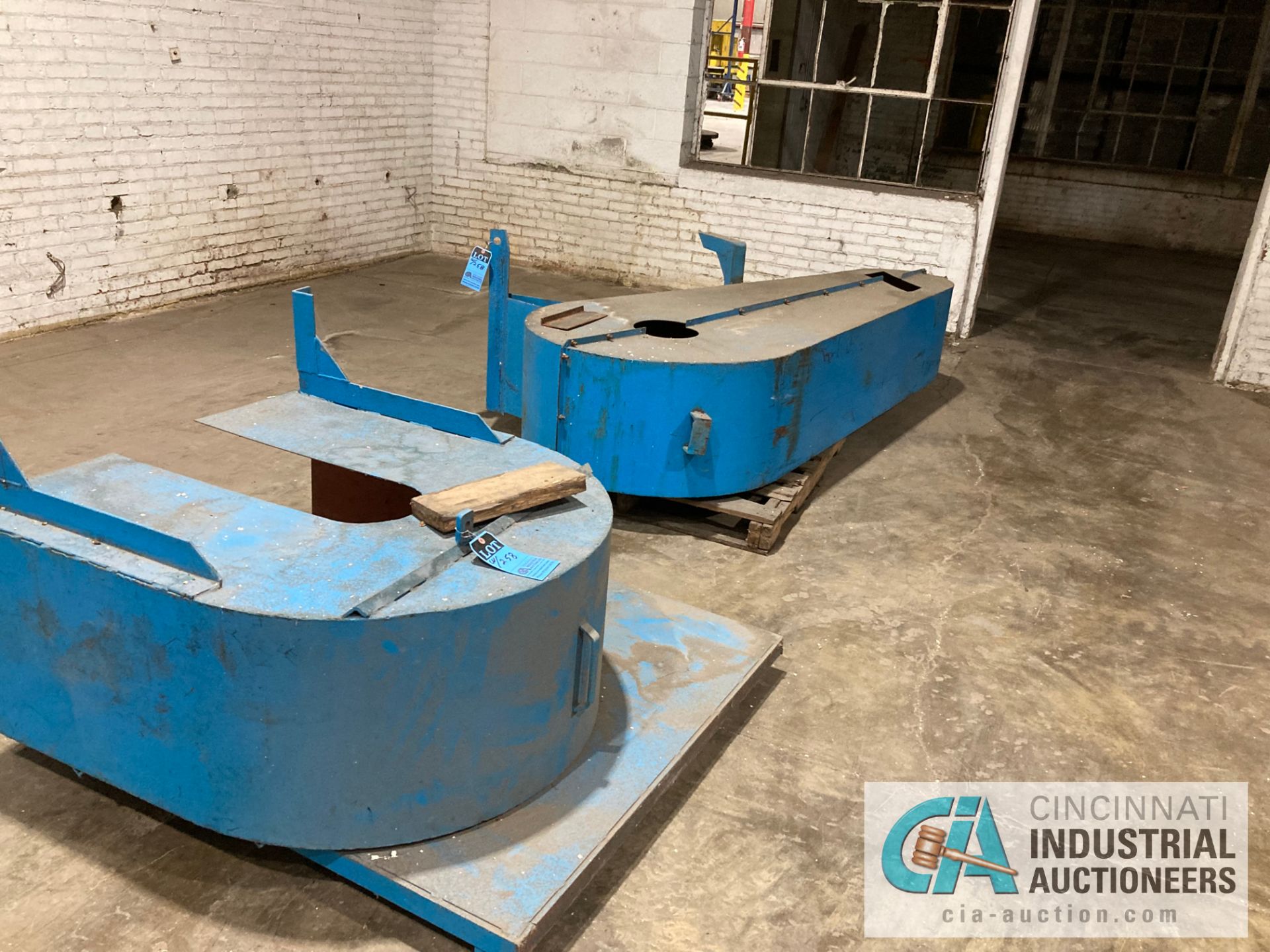 (LOT) DISASSEMBLED GRANULATOR **OUT OF SERVICE - NO MOTOR OR CONTROLS** - Image 4 of 5