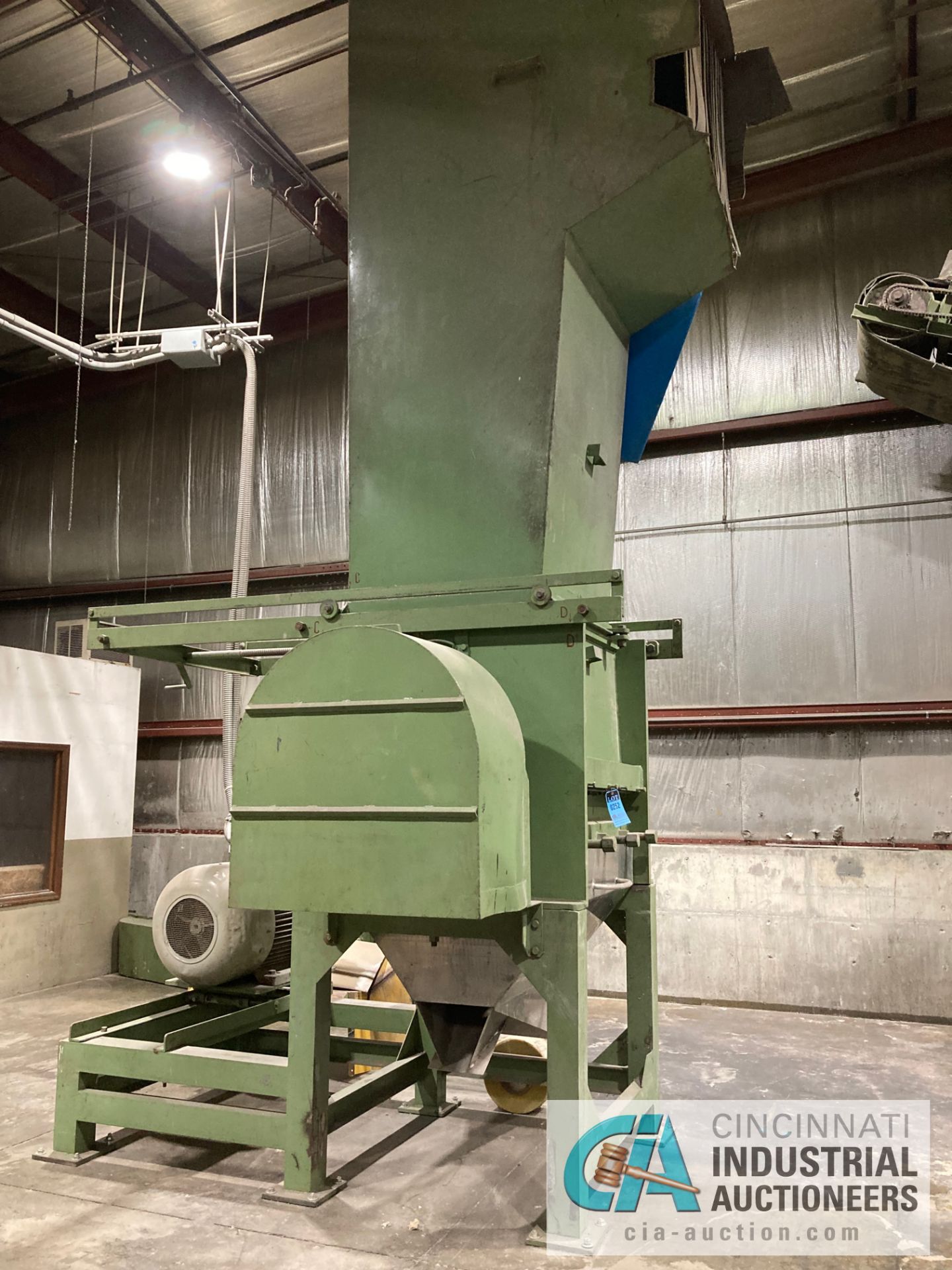 40" X 50" / 184 KW GRANULATOR (FOREIGN PRODUCTION UNIT), WET GRINDER WITH SS LINERS, EXTERNAL - Image 2 of 4
