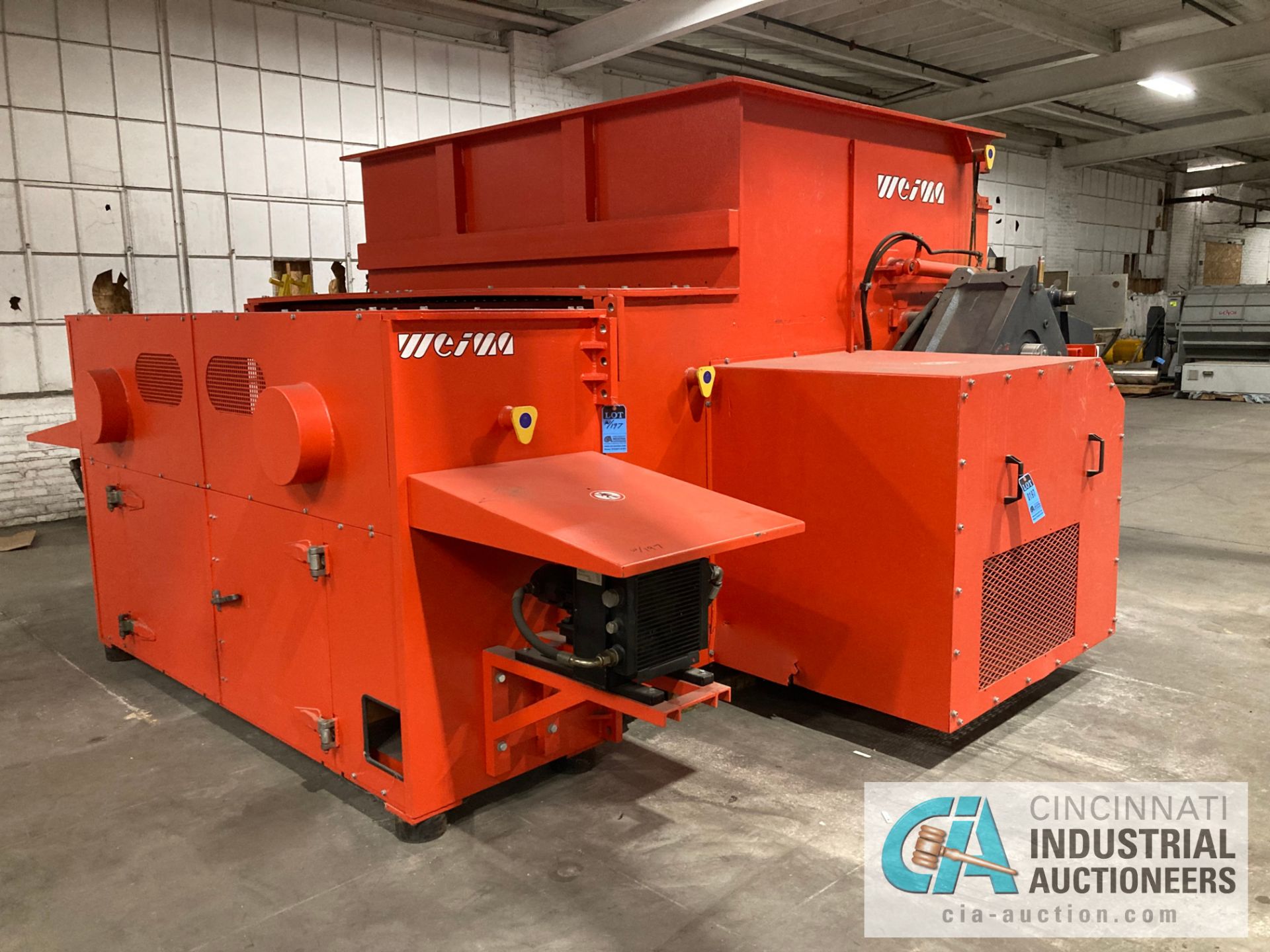 98" X 24" WEIMA MODEL WLK-25-SJ SINGLE SHAFT SHREDDER; S/N 500-6752, (2) 120 HP MOTORS, 5/8" Screen, - Image 3 of 30