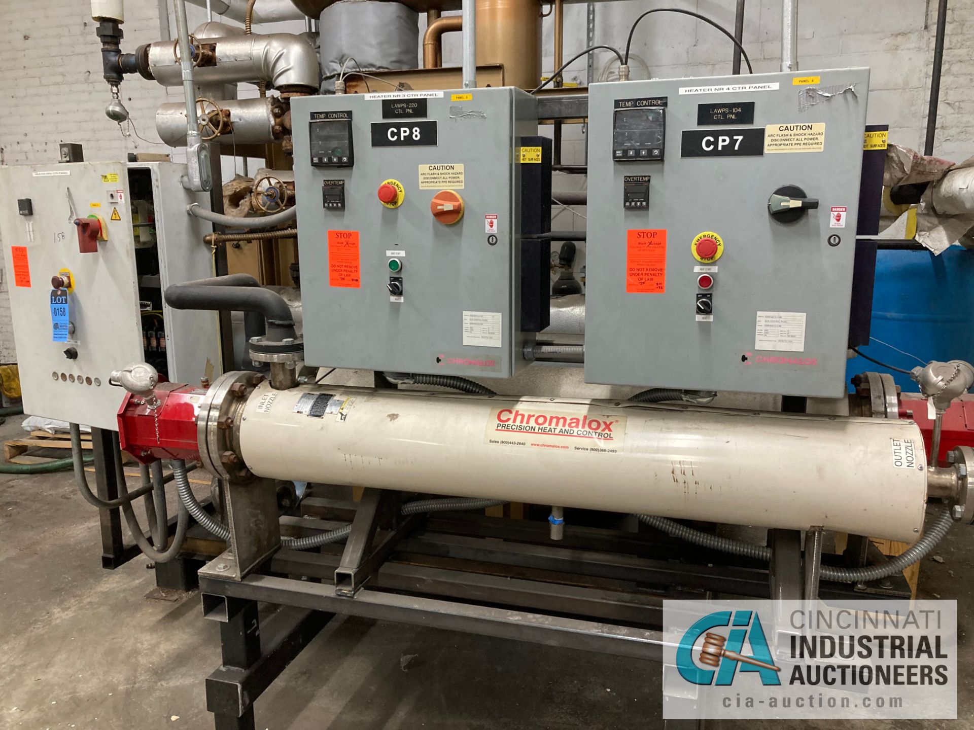 CHROMALOR OIL HEATING SYSTEM WITH CONTROLS, NO CHASING WIRE OR PIPING - Image 2 of 19