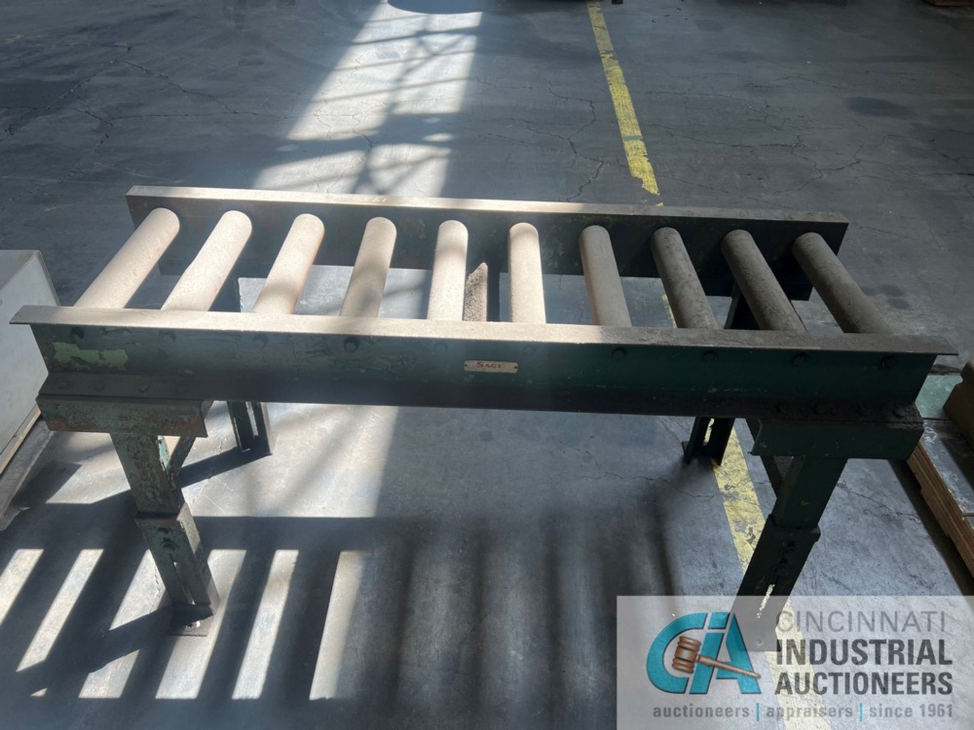 16" X 36" SECTION ROLLER CONVEYOR - Image 4 of 5