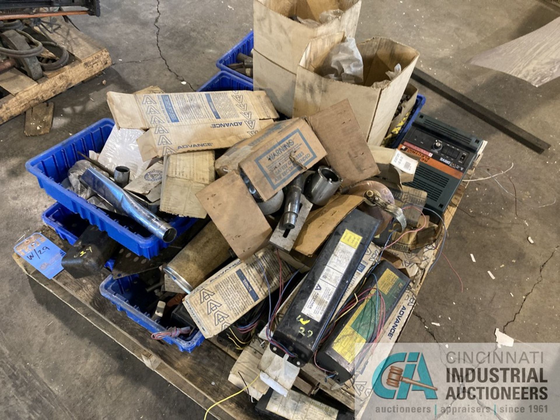 (LOT) (4) SKIDS OF MACHINE PARTS, SHELVING, BALLASTS AND OTHER - Image 2 of 4