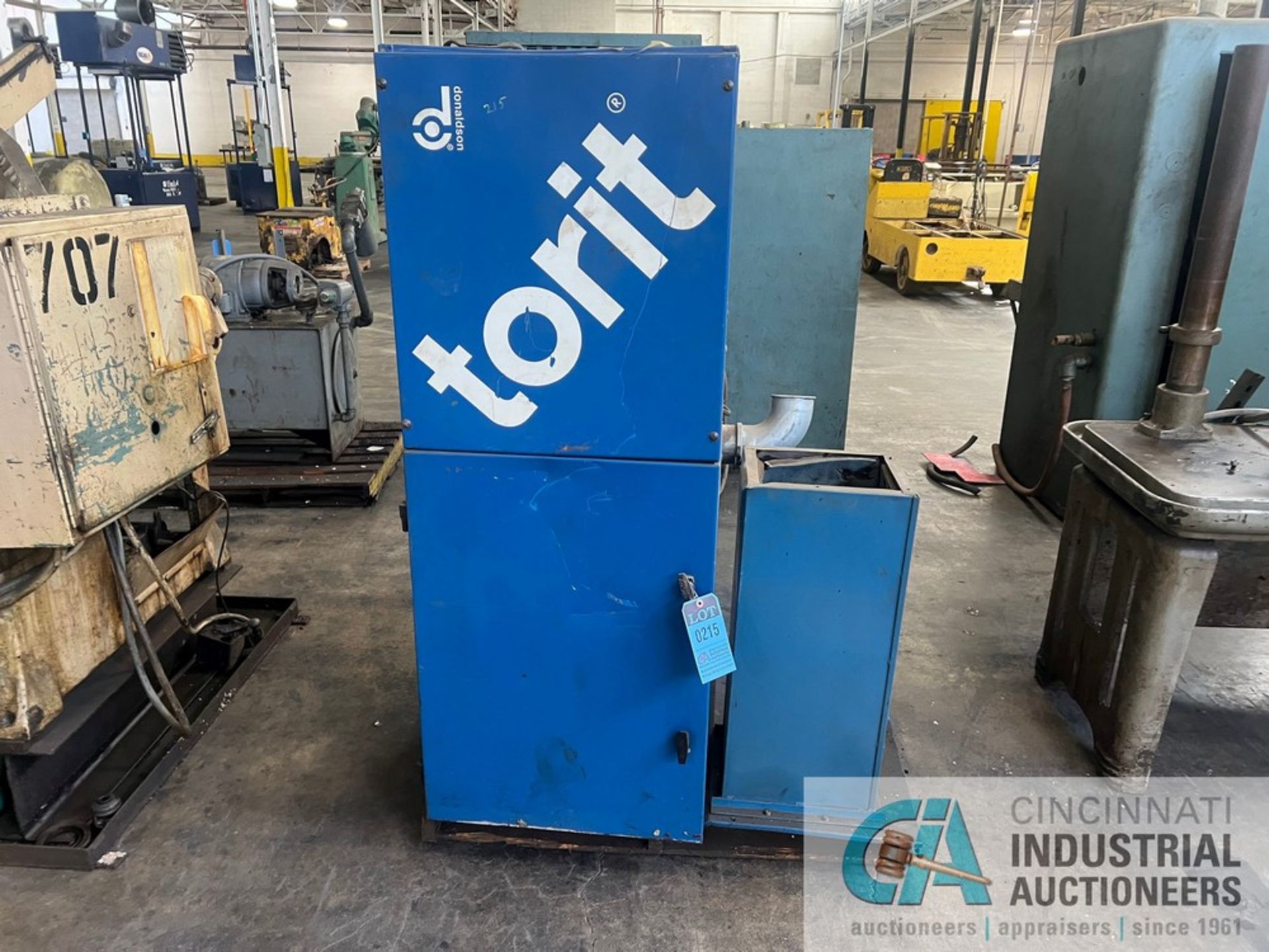 TORIT MODEL VS2200 DUST COLLECTOR - Image 2 of 7