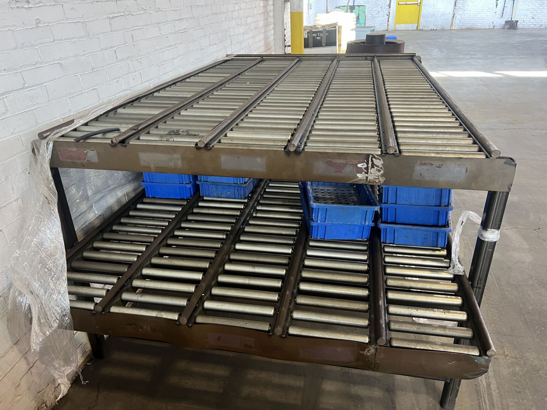 (LOT) ROLLER CONVEYOR SYSTEM; (10) 10" WIDE X 8' LONG SECTIONS **For convenience, the loading fee of - Image 4 of 5