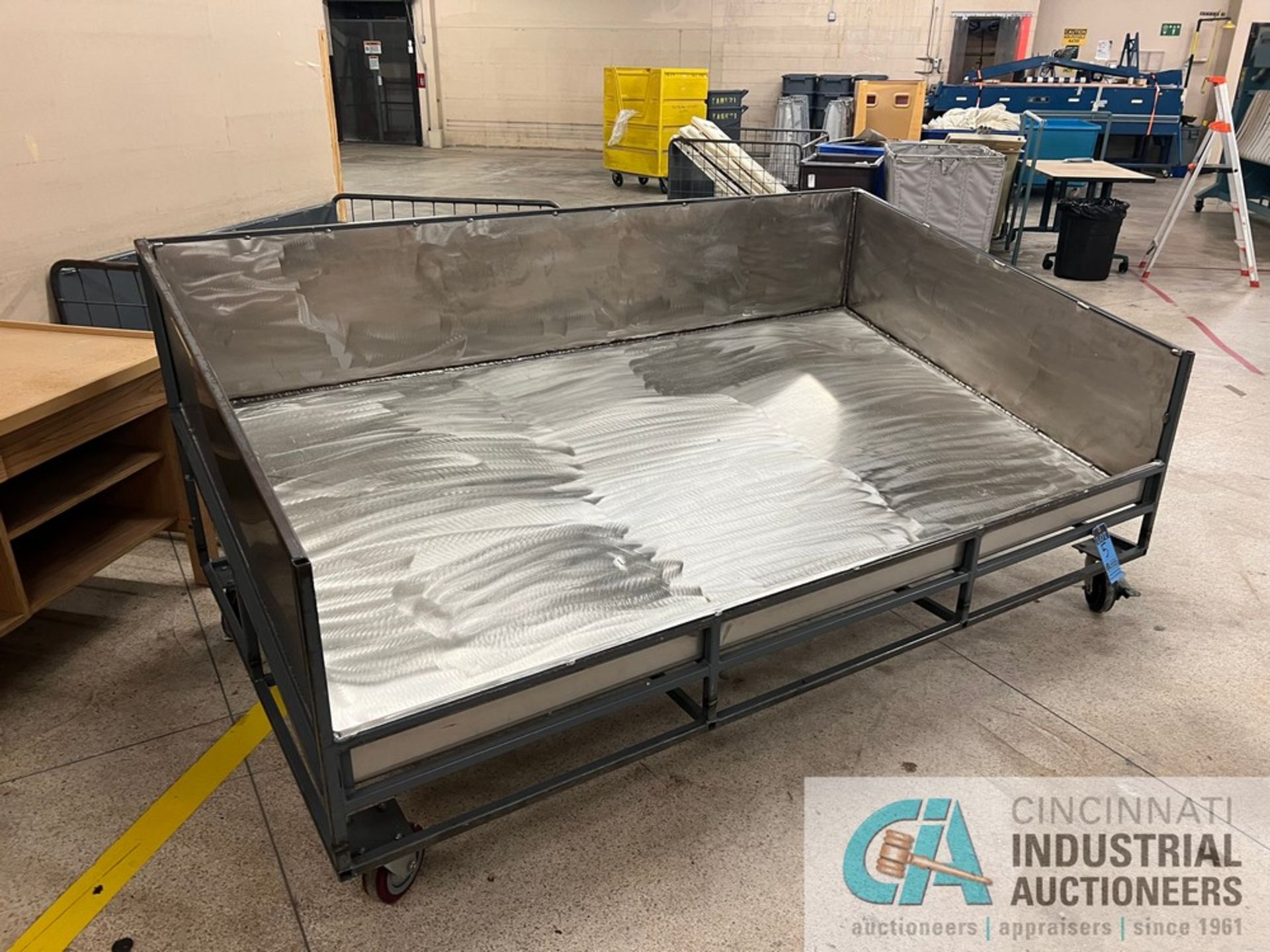 52" X 93" LONG X 17" HIGH STAINLESS STEEL TUB STEEL FRAME SORTING CART, 44" OVERALL HEIGHT - Image 2 of 3