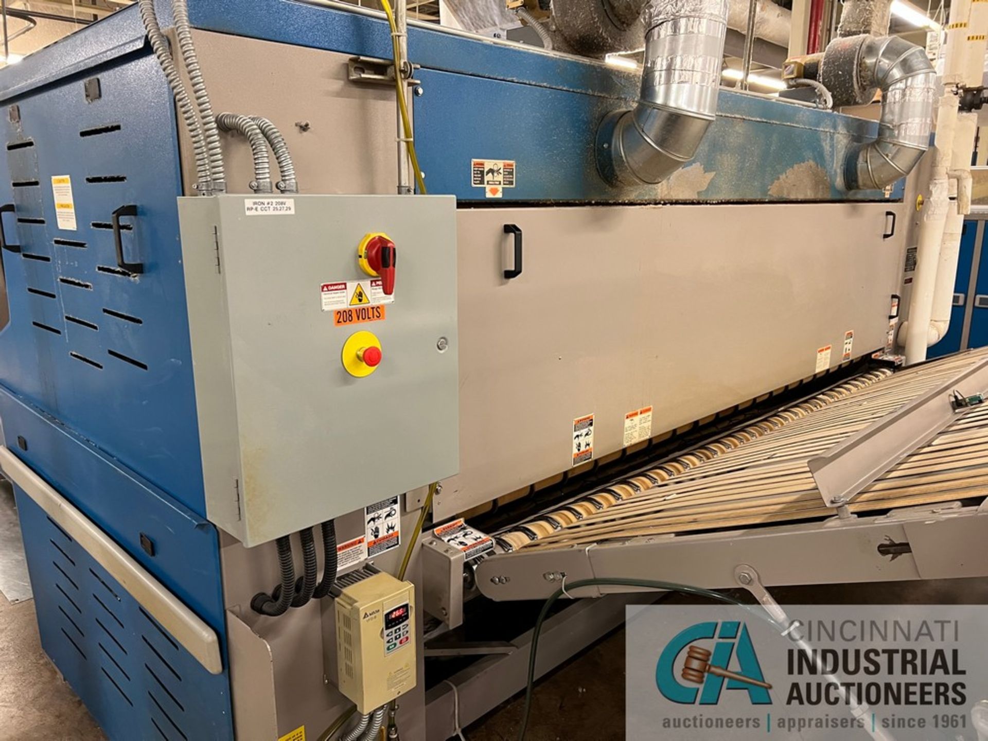 120" CHICAGO MODEL IMPERIAL 232 TWO-ROLL STEAM HEATED FLATWORK IRONER; S/N 62687, (2) 32" DIAMETER - Image 3 of 12