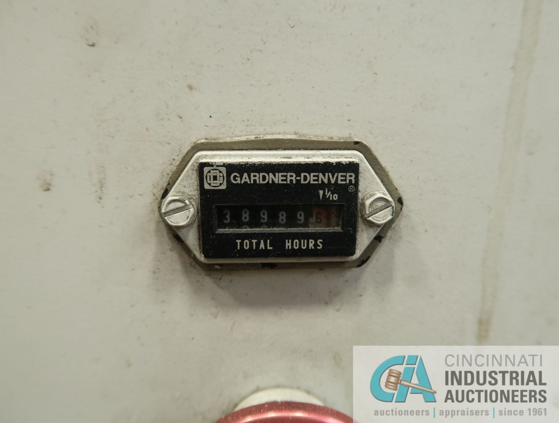 50 HP GARDNER-DENVER MODEL EDEQJH AIR COMPRESSOR; S/N U82029 (NEW 3-1997), 38,989 HOURS SHOWING - - Image 6 of 11
