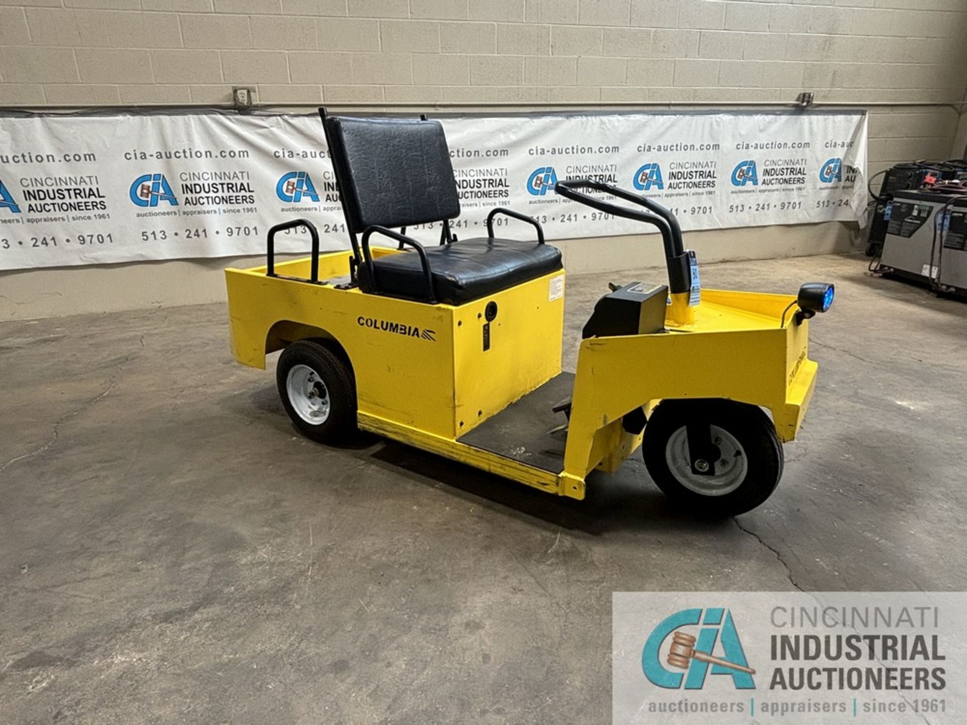 COLUMBIA MODEL EX21-T-24 EXPEDITER SIT-DOWN ELECTRIC UTILITY CART; S/N ET2E2-3ZR0152, WITH BUILT