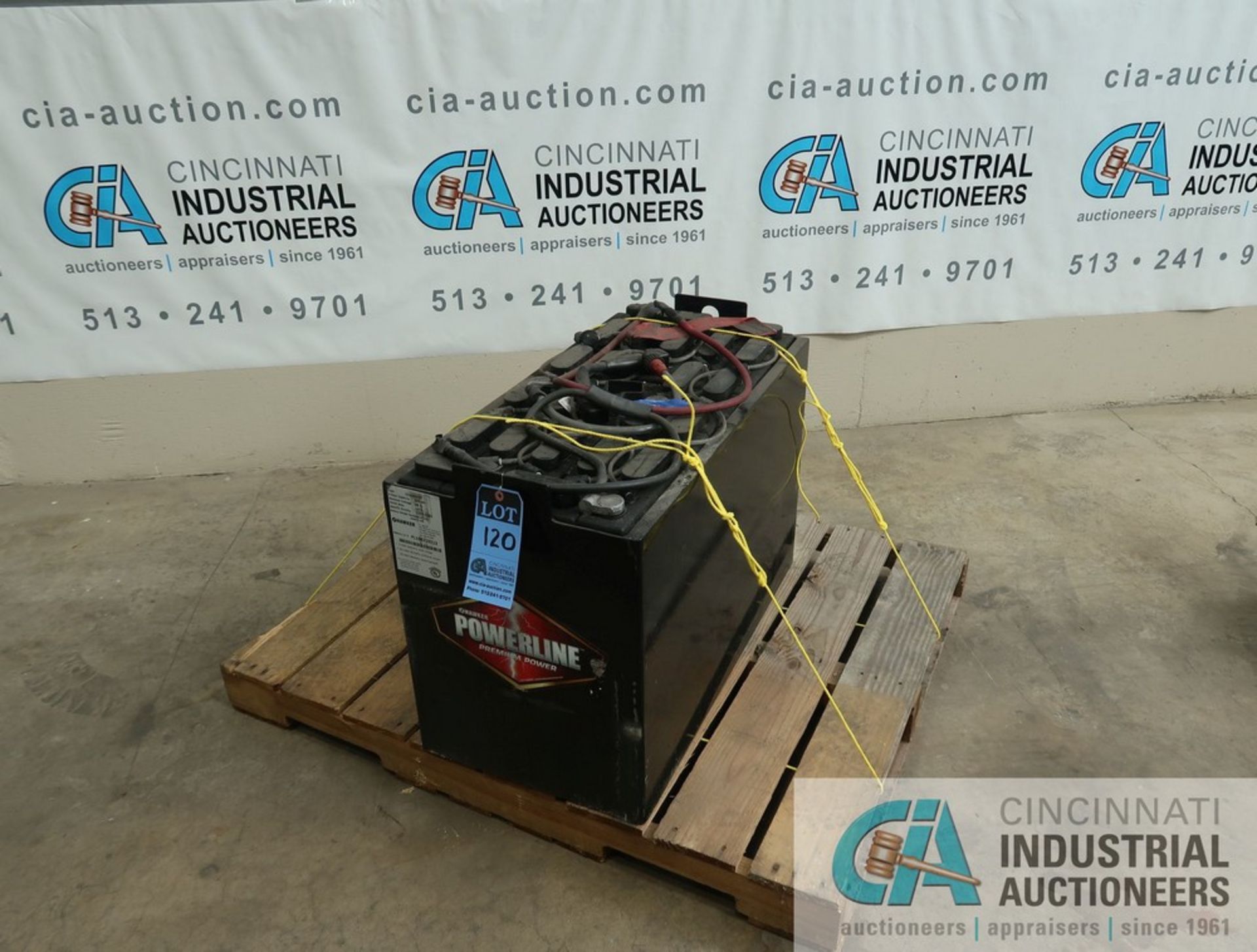 48-VOLT HAWKER TYPE 024085F07 FORKLIFT BATTERY; S/N PL1082210213, Battery Dimensions 32" x 16" x 23"