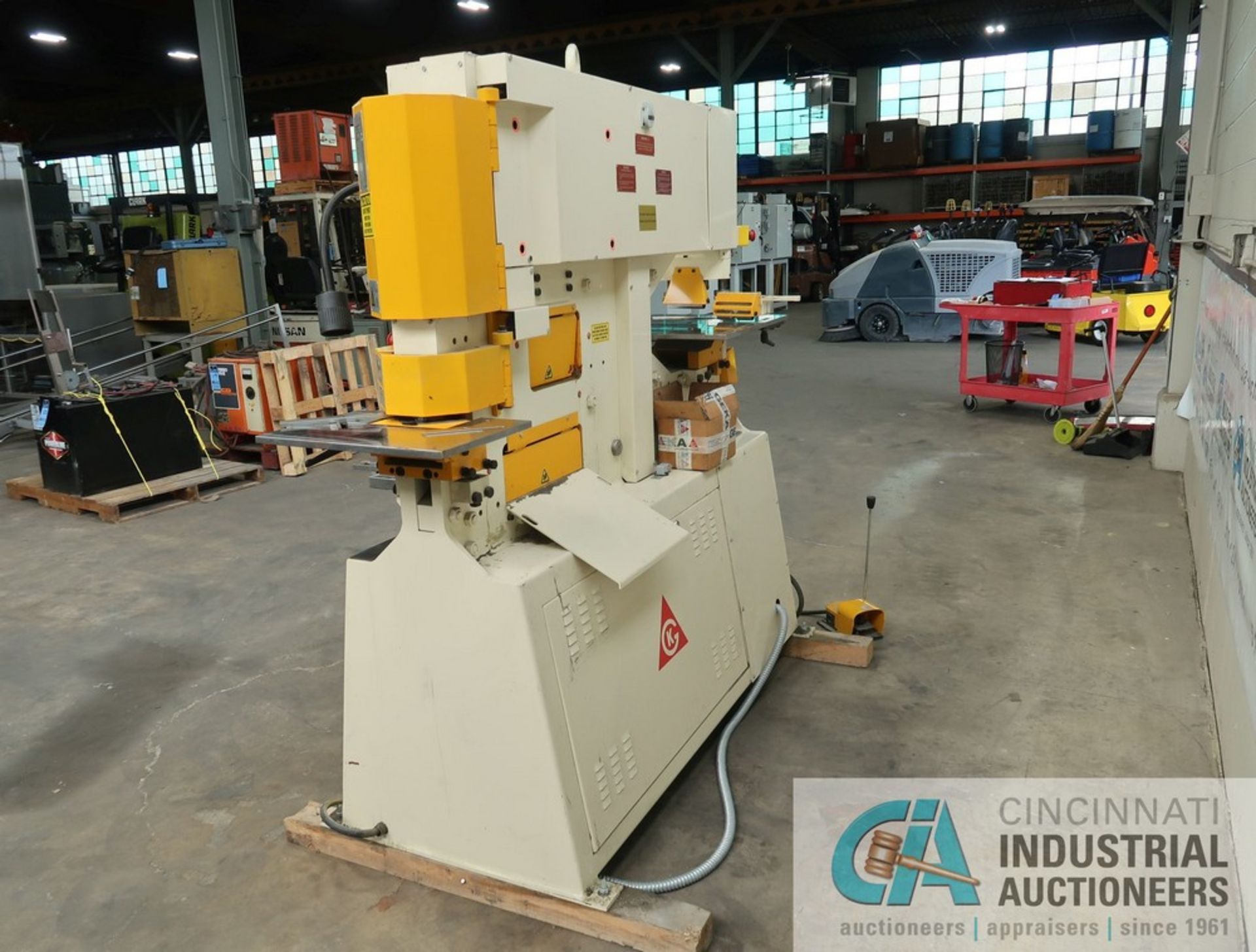 2017 GEKA MODEL BENDICROP 60SD HYDRAULIC IRONWORKER - New never put in service; S/N 168718 (NEW - Image 2 of 16