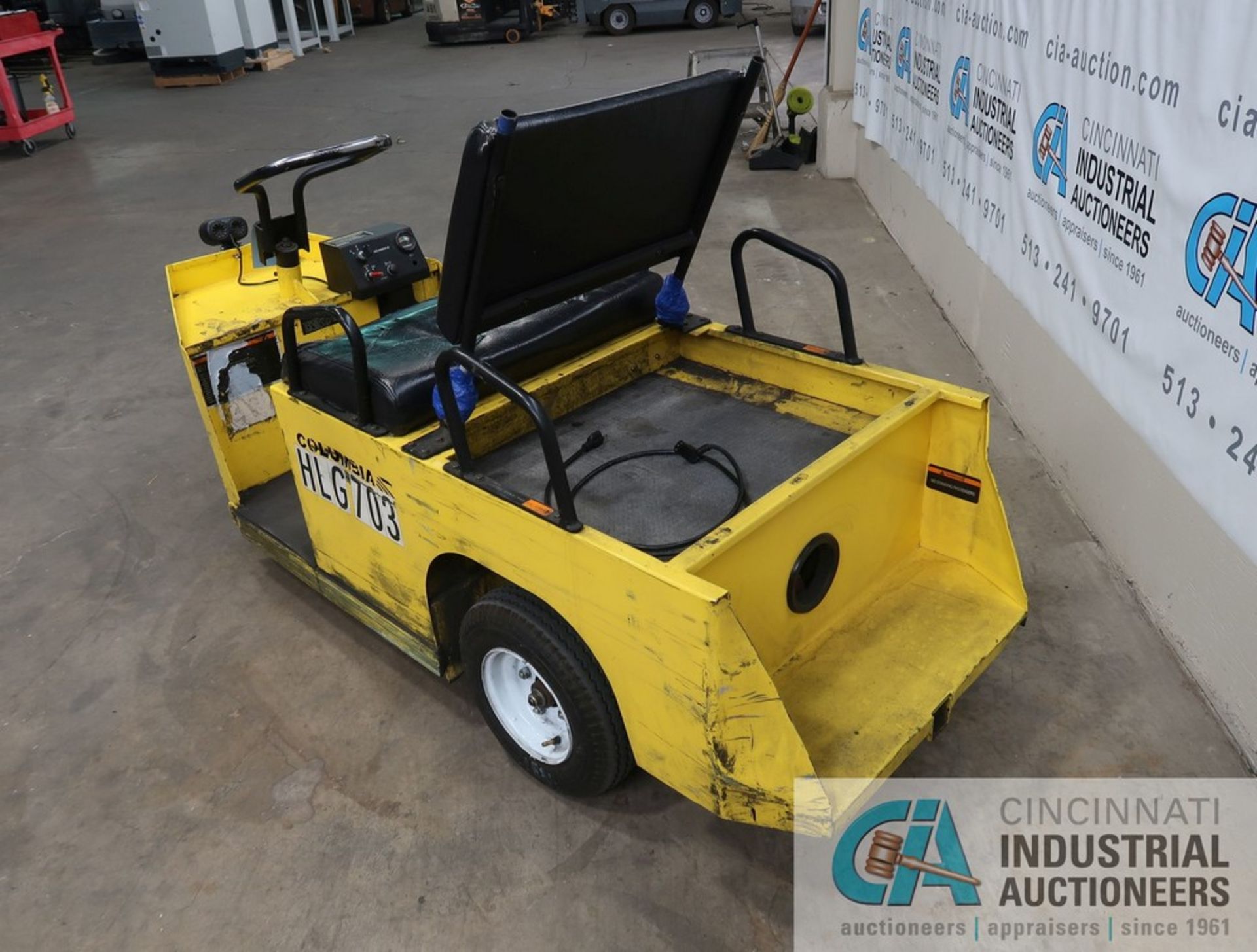 COLUMBIA MODEL EX21-T-24 EXPEDITER SIT-DOWN ELECTRIC UTILITY CART; S/N ET2E2-3ZR0129, WITH BUILT - Image 7 of 10