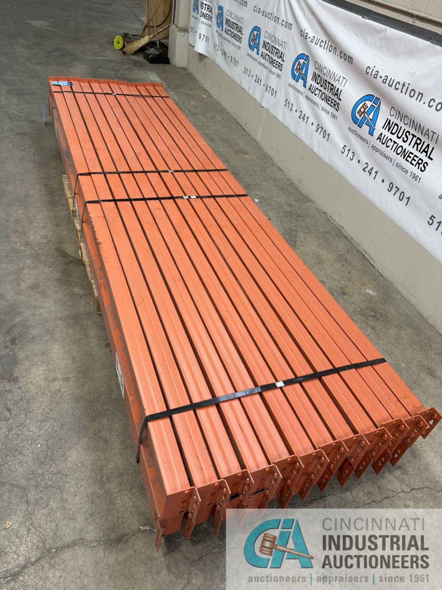 4-3/4" FACE X 136" WIDE INTERLAKE PALLET RACK STEP CROSSBEAMS - to be sold by the piece multiplied - Image 7 of 14