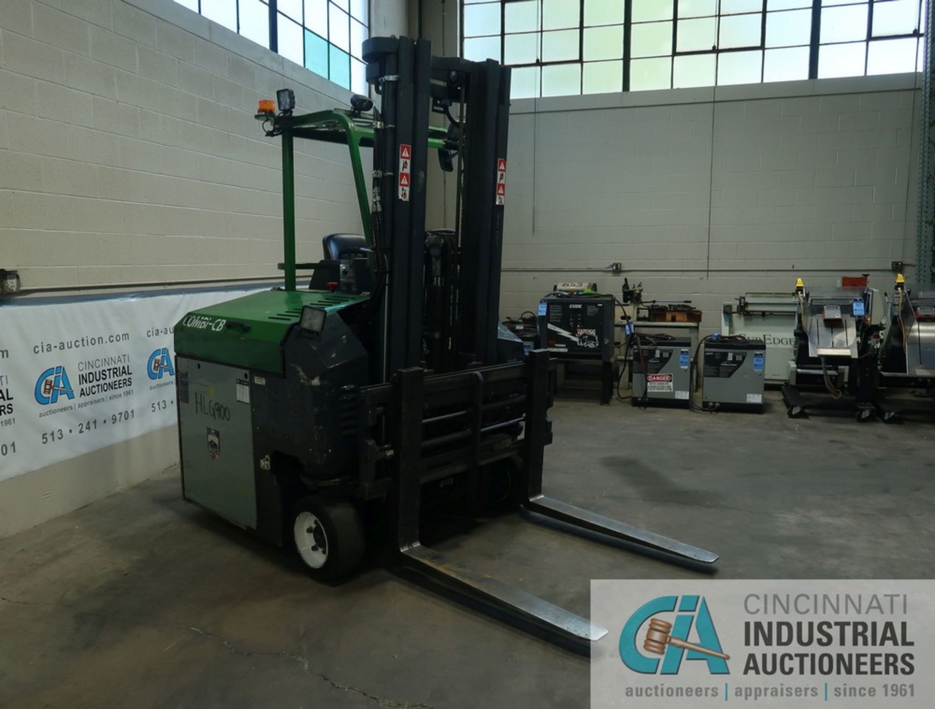 2016 COMBILIFT MODEL C6000CBE MULTI-DIRECTIONAL ELECTRIC FORKLIFT; S/N 31964, 4,575 HOURS SHOWING, - Image 3 of 17