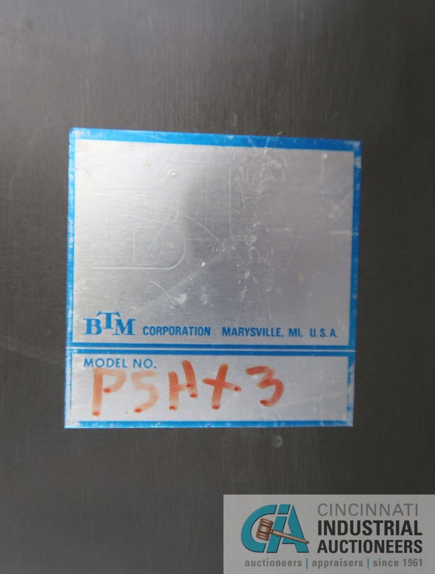 BTM CORP MODEL P5HX3 TOG-L-LOC SHEET METAL JOINING SYSTEM - Like new, appears to be very low use - Image 7 of 7