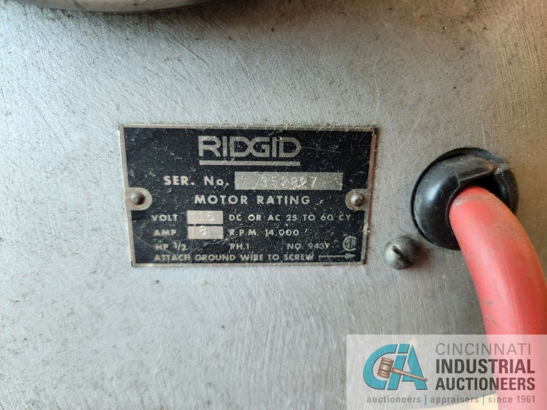 RIDGID MODEL 535 POWERED PIPE THREADER - Image 4 of 5