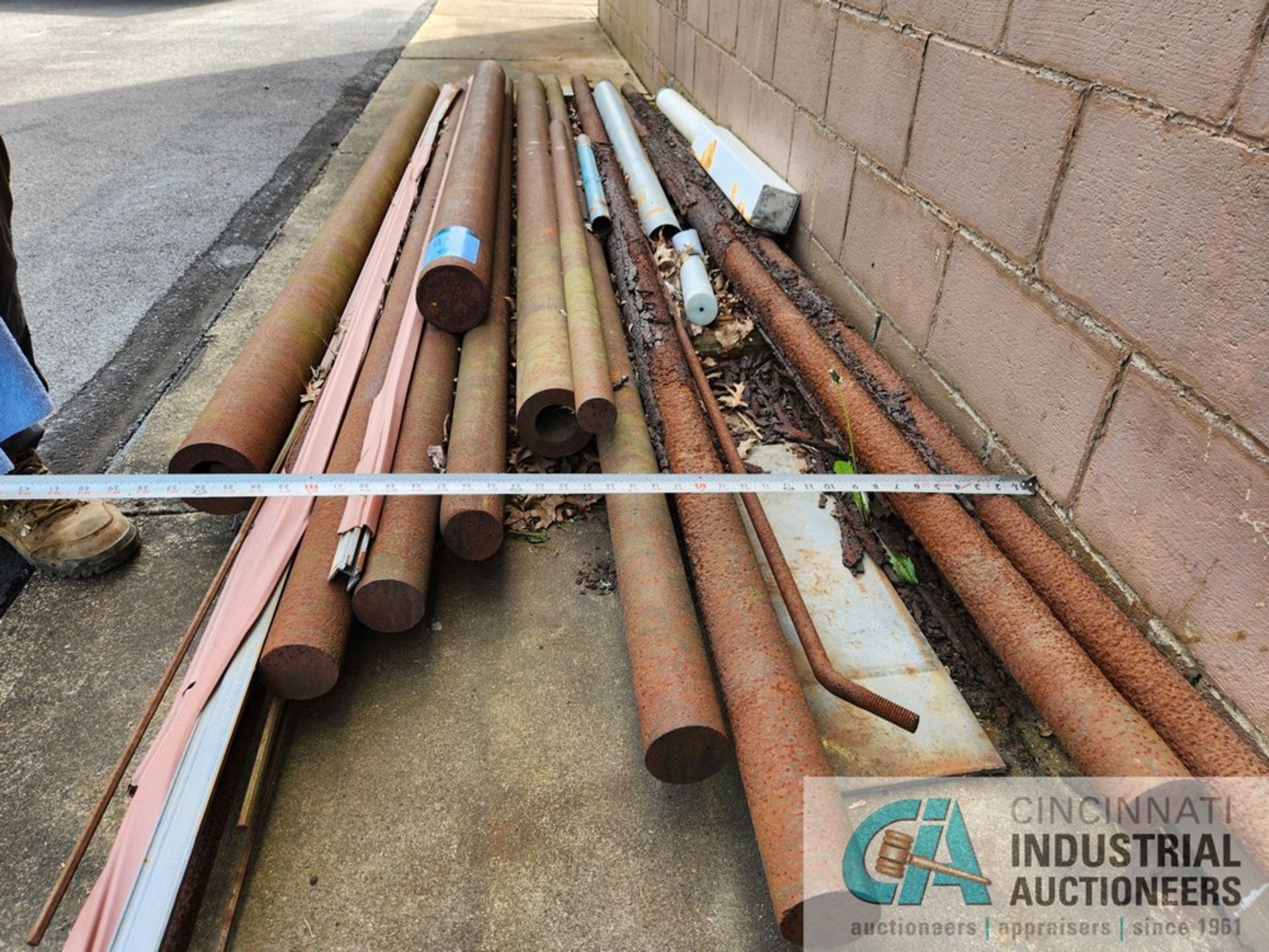 (LOT) STEEL BAR & H.D. PIPE STOCK (OUTSIDE) - Image 7 of 7