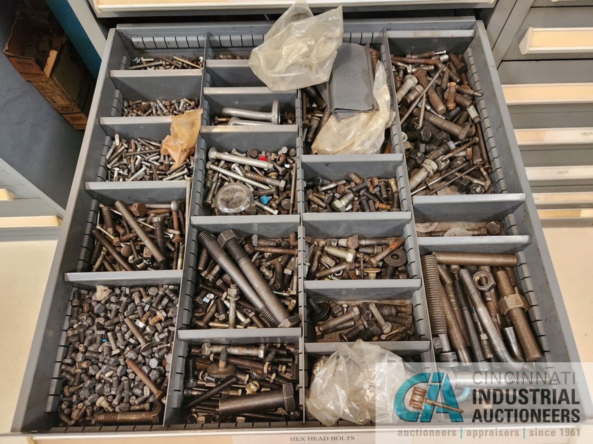 12-DRAWER STANLEY VIDMAR TOOLING CABINET W/ DOWELL & ROLL PINS, DRILLS, MORSE TAPER DRILLS, HEX - Image 9 of 14