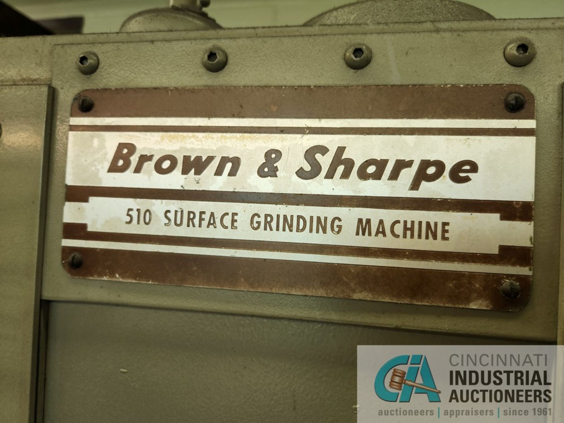 BROWN AND SHARPE NO. 510 SURFACE GRINDER; S/N 523-510-1048 - Image 3 of 3