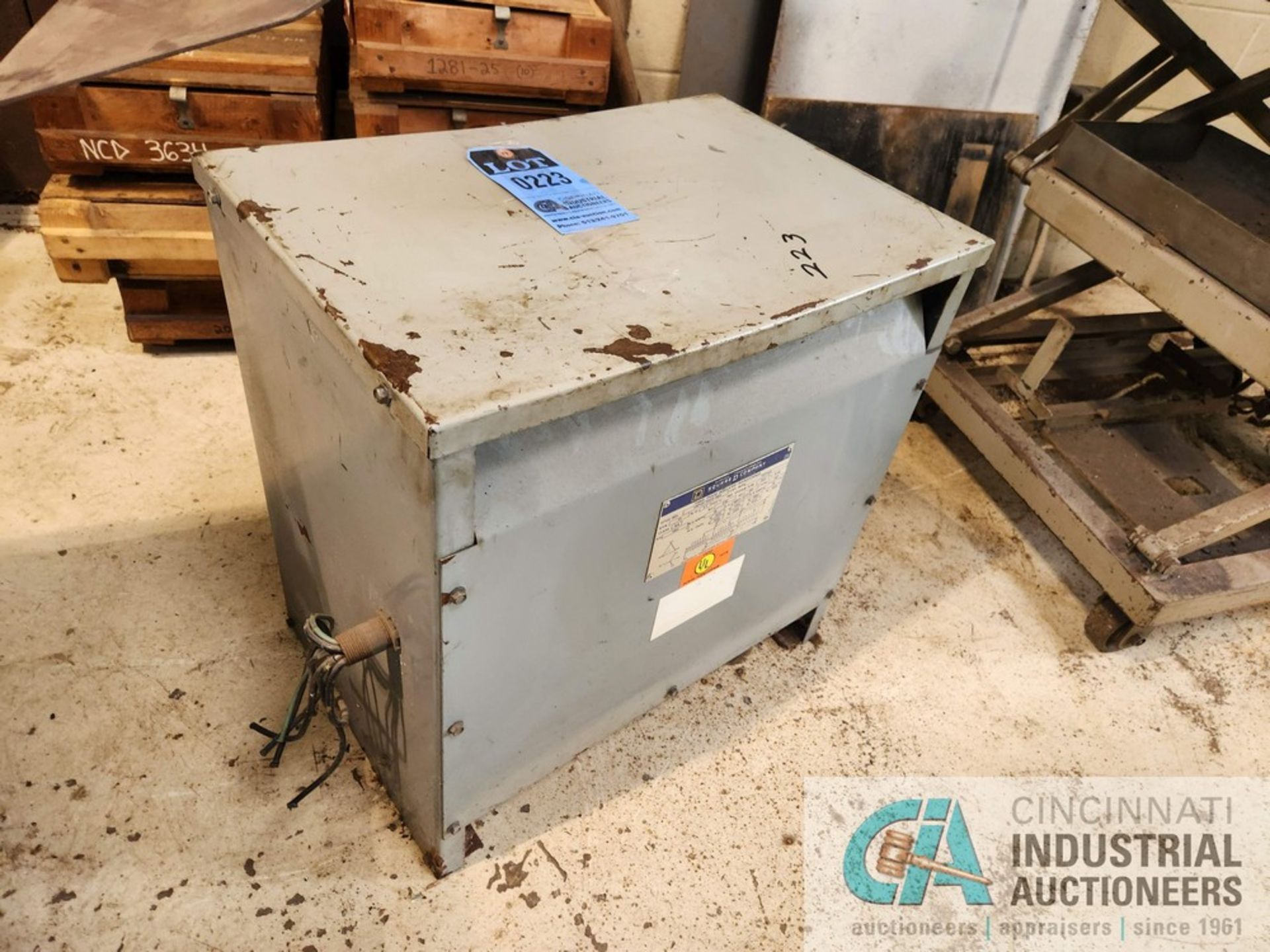 15 KVA SQUARE D TRANSFOR