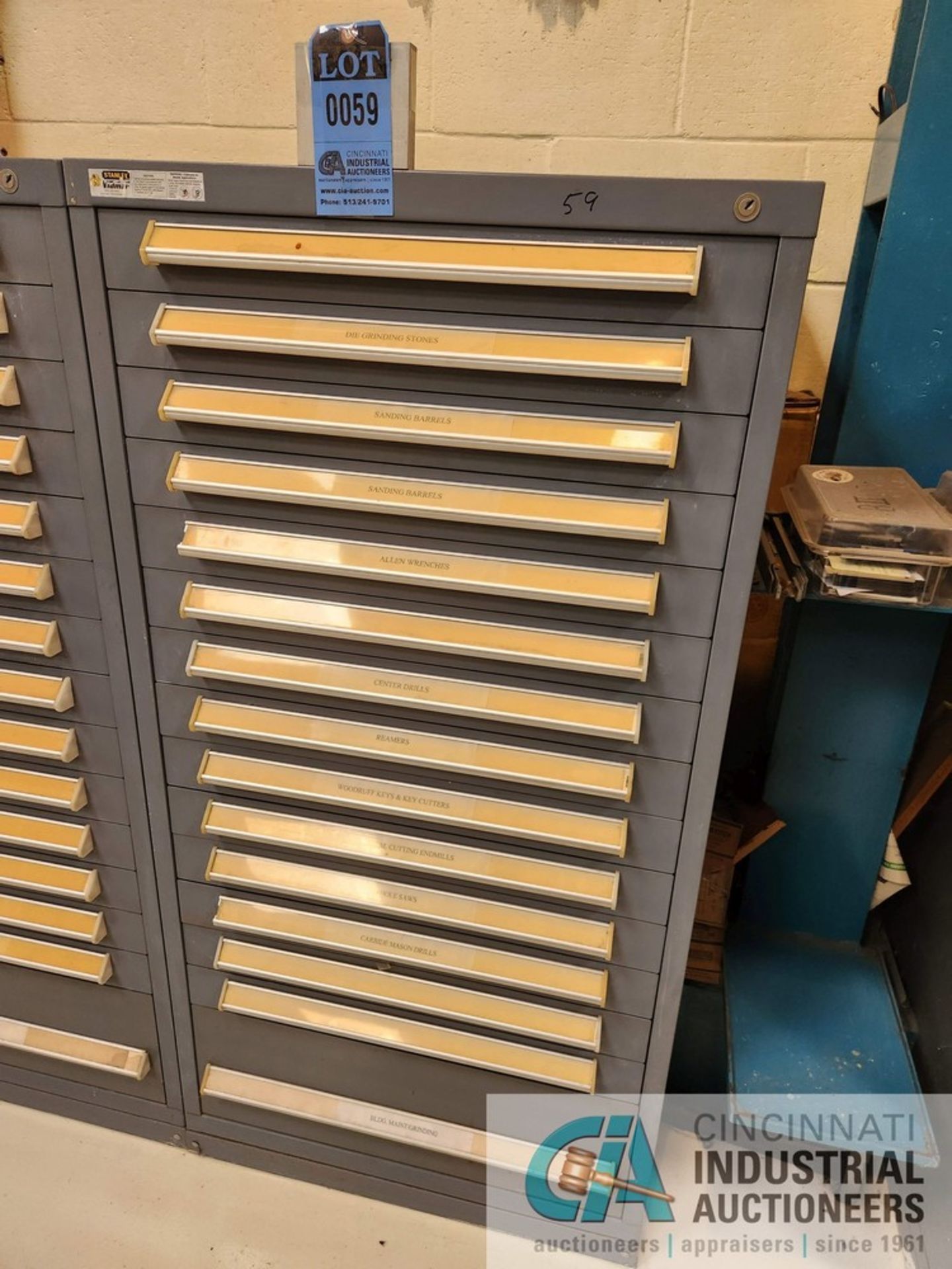 15-DRAWER STANLEY VIDMAR TOOLING CABINET W/ GRINDING STONES, ABRASIVES, ALLEN WRENCHES, DRILLS,