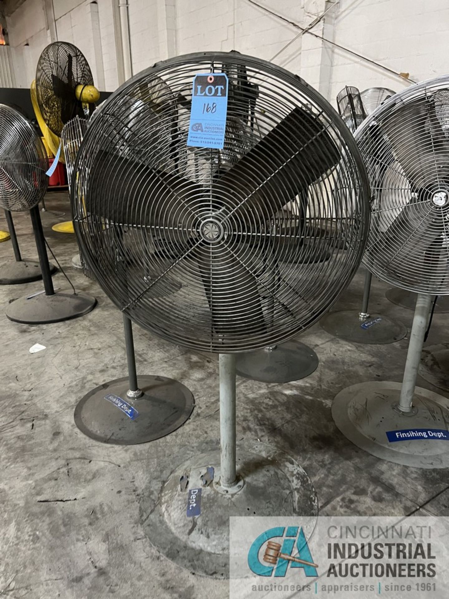 28" PEDESTAL FANS - Bild 2 aus 2