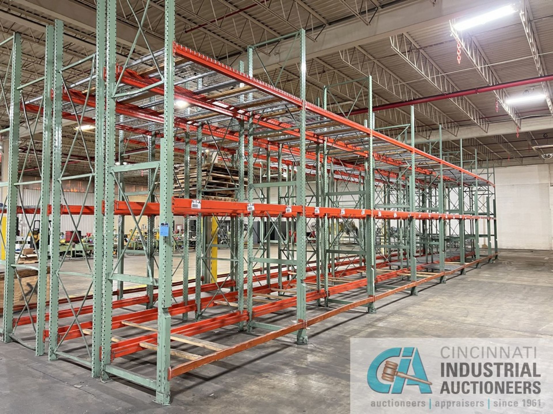 SECTIONS 42" X 100" X 192" HIGH ADJUSTABLE BEAM BOLT-ON PALLET RACKS INCLUDING (18) 44" X 192'