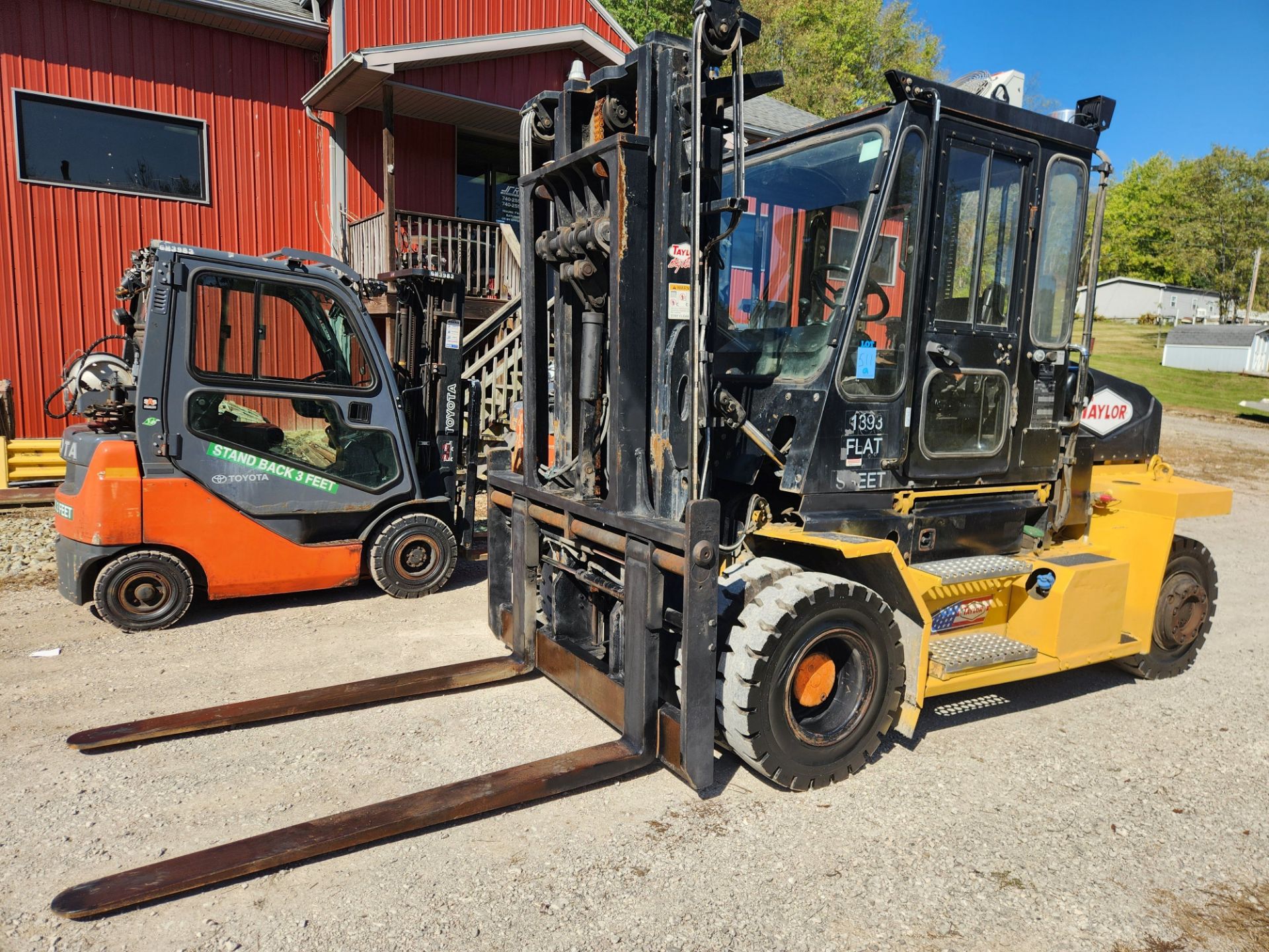 2017-16-000-lb-taylor-model-x160-diesel-power-pneumatic-tire