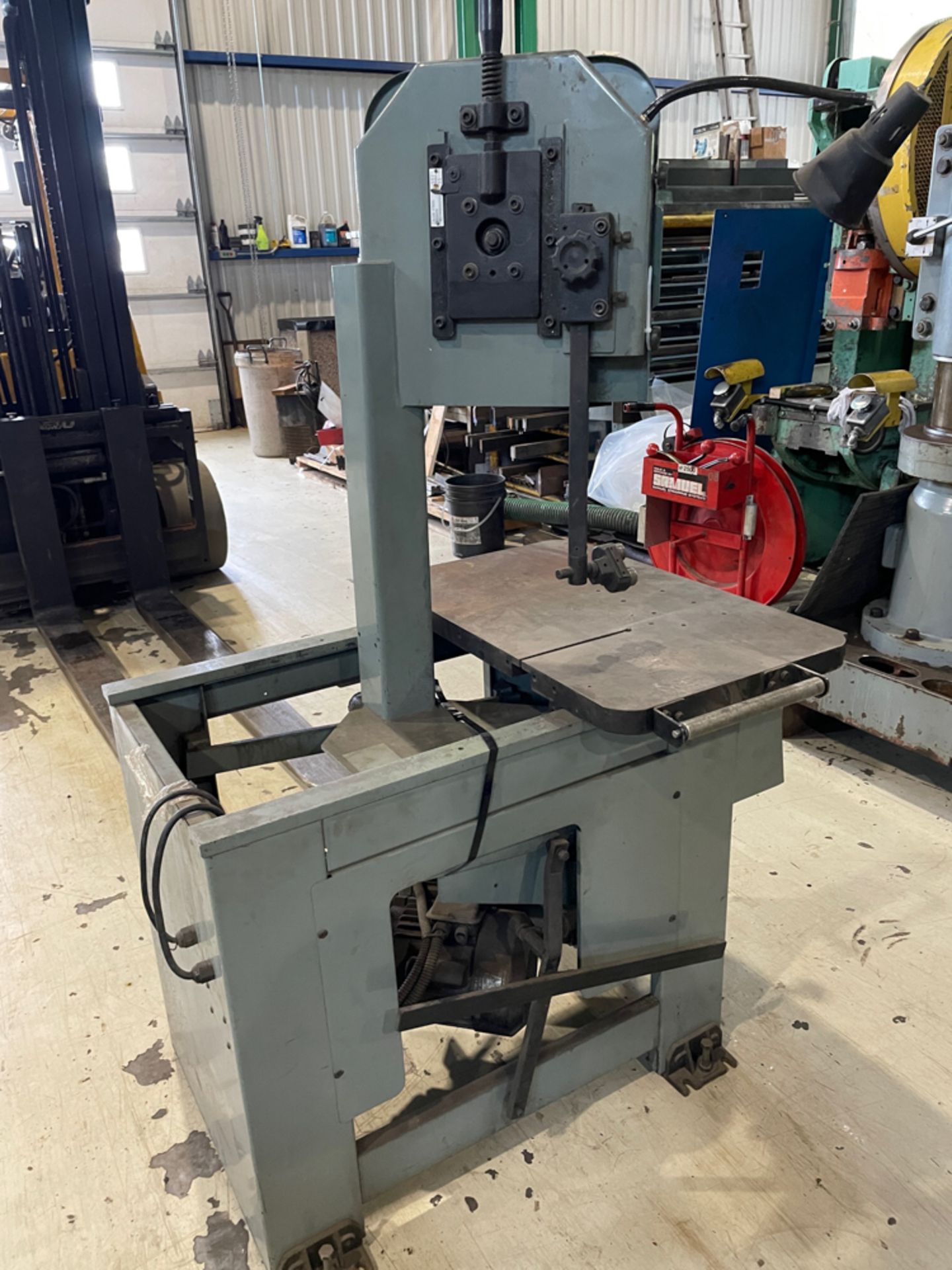 King Vertical Band Saw Model: 914H, Variable speed, Cap: 8" Throat - 14" Height - Image 2 of 3