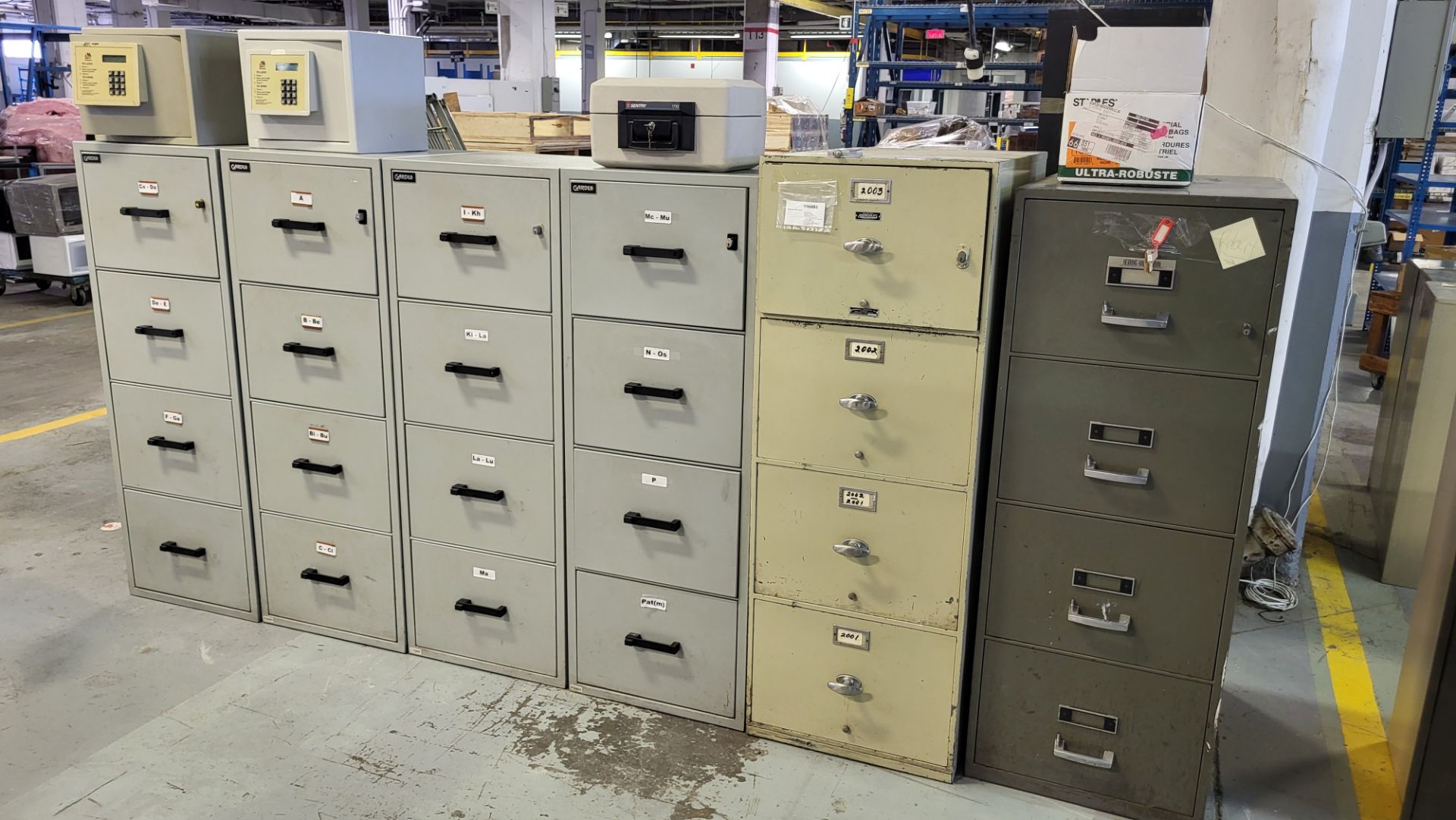 LARGE ASSORTMENT OF OFFICE EQUIPMENT, ETC.. OVER 100+ ITEMS, BUY WHAT YOU WANT! - Image 7 of 15