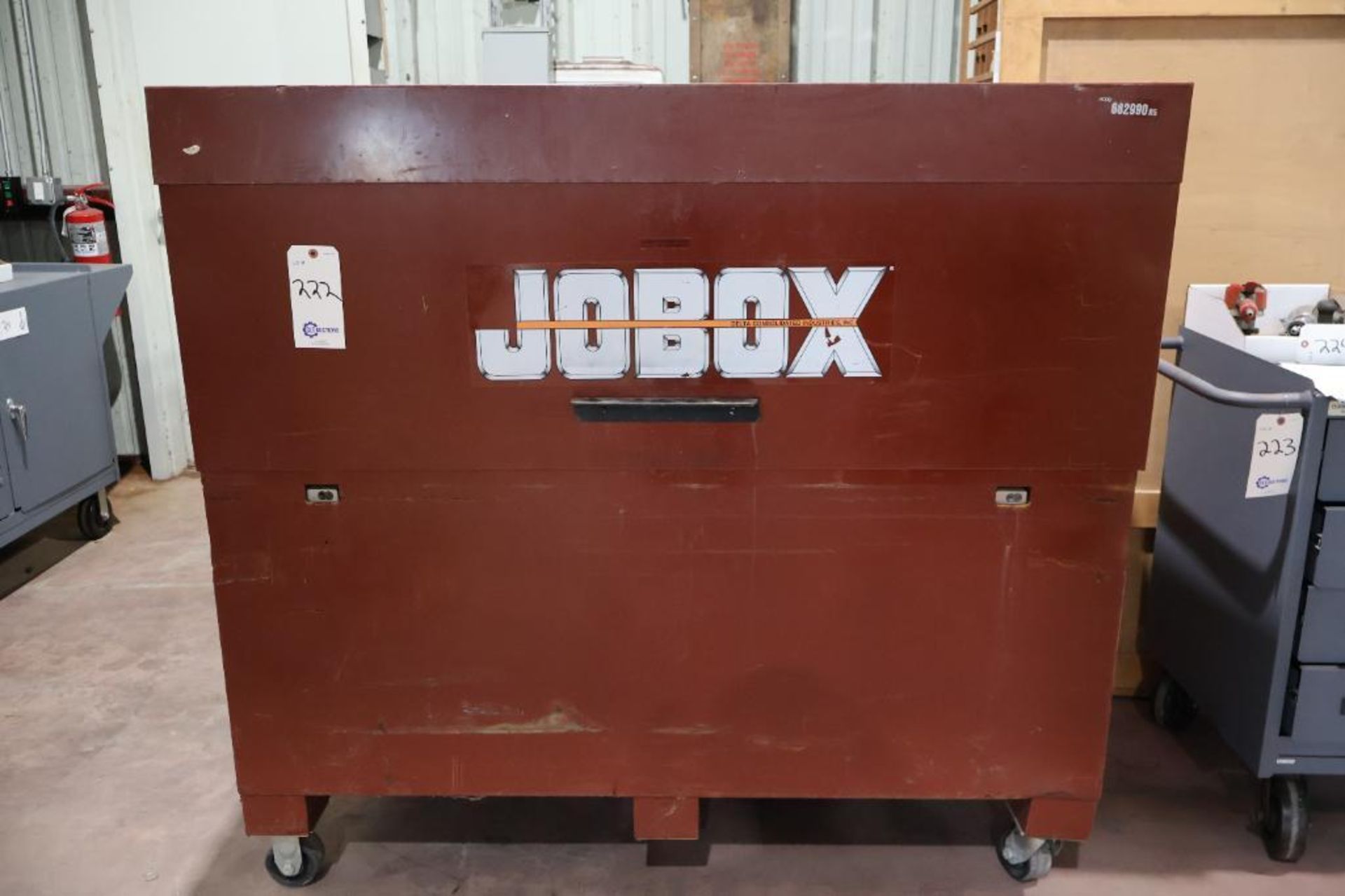 Jobox 682990R5 Site-Vault Piano Box