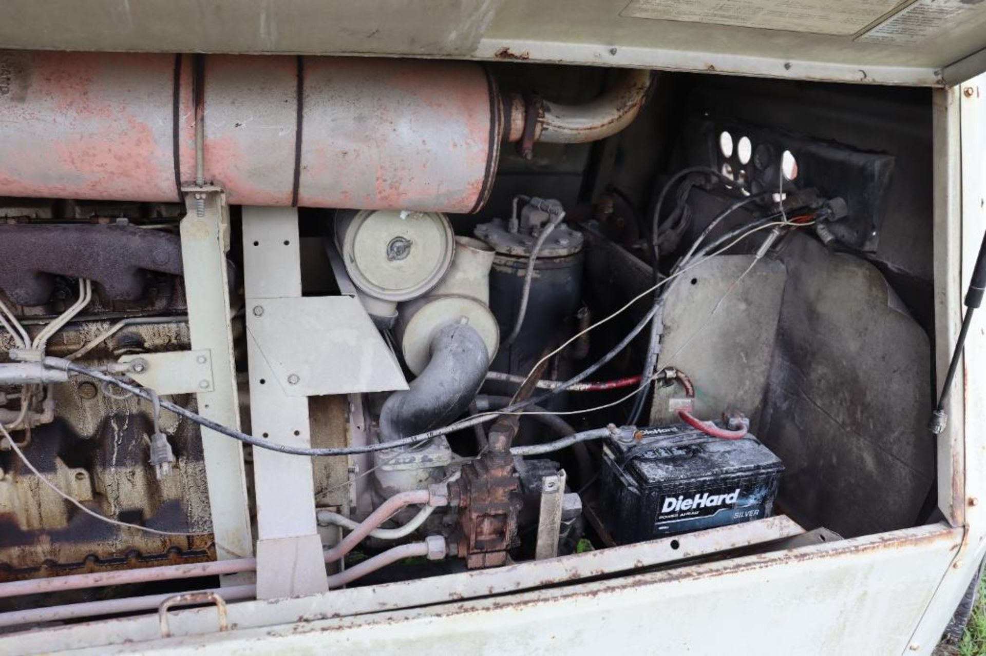 Ingersoll- Rand 185 diesel air compressor - Image 6 of 14