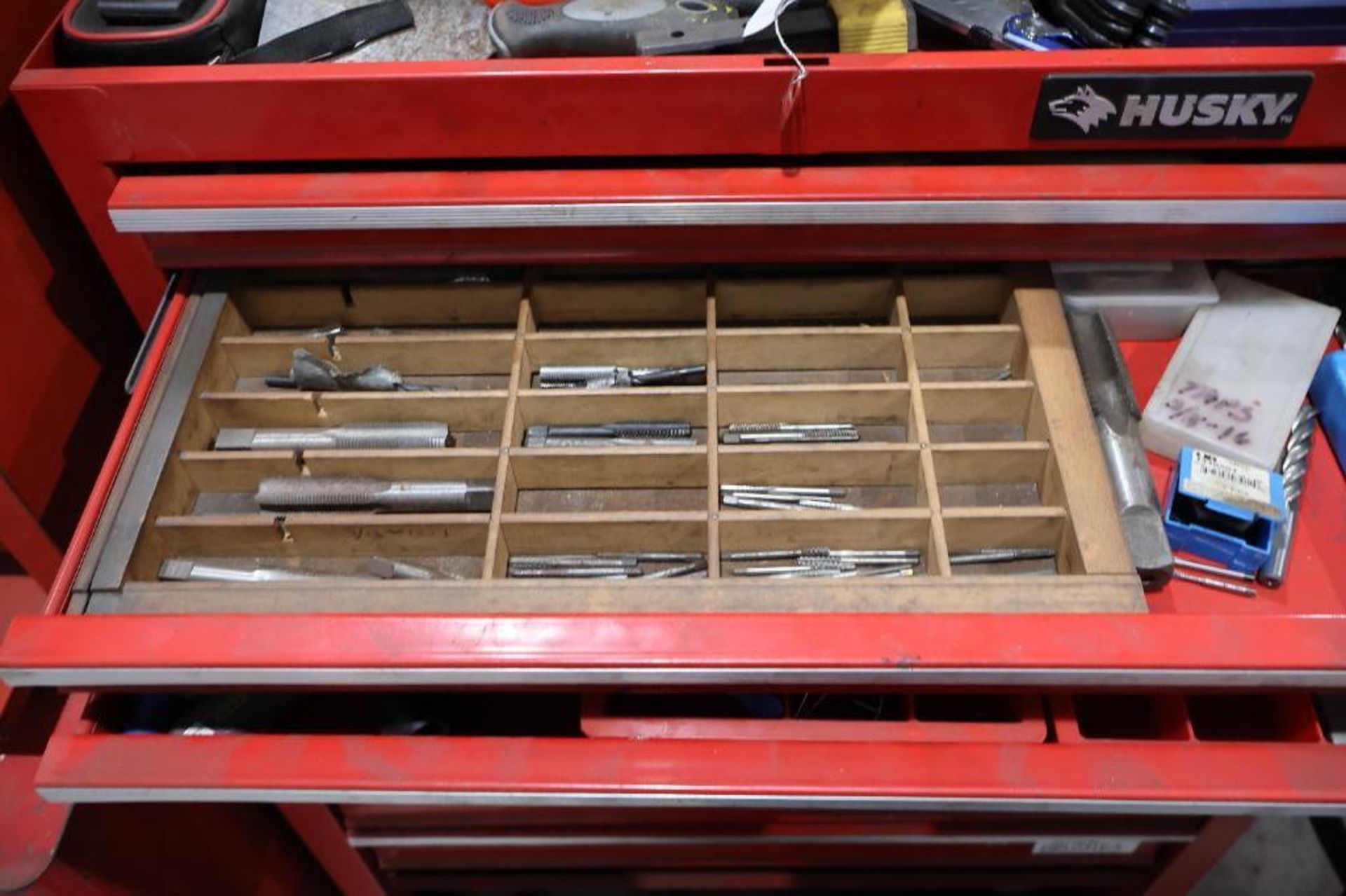 Husky tool box w/ tools - Image 5 of 9