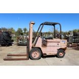 Towmotor VC60C pneumatic tire forklift