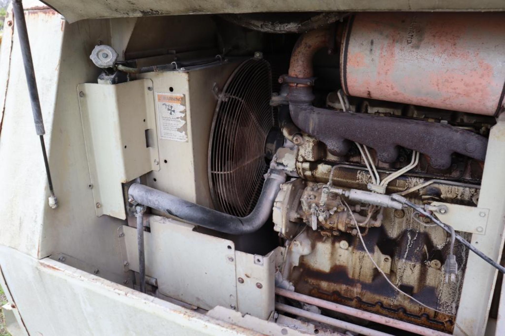 Ingersoll- Rand 185 diesel air compressor - Image 5 of 14