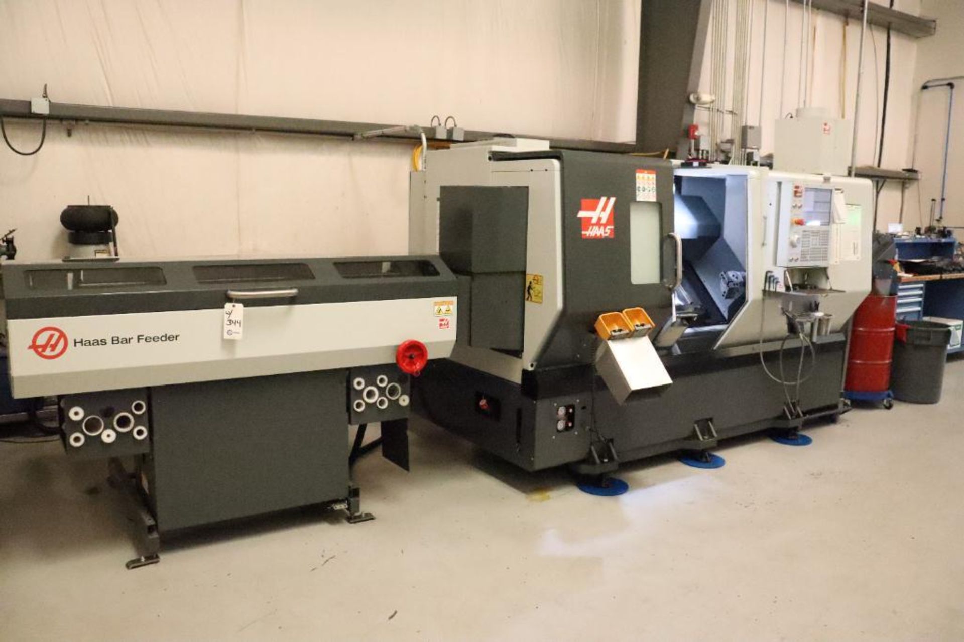 2021 Haas DS-30Y Dual Spindle Turning Center w/ bar feeder, Live tooling, Low hours!