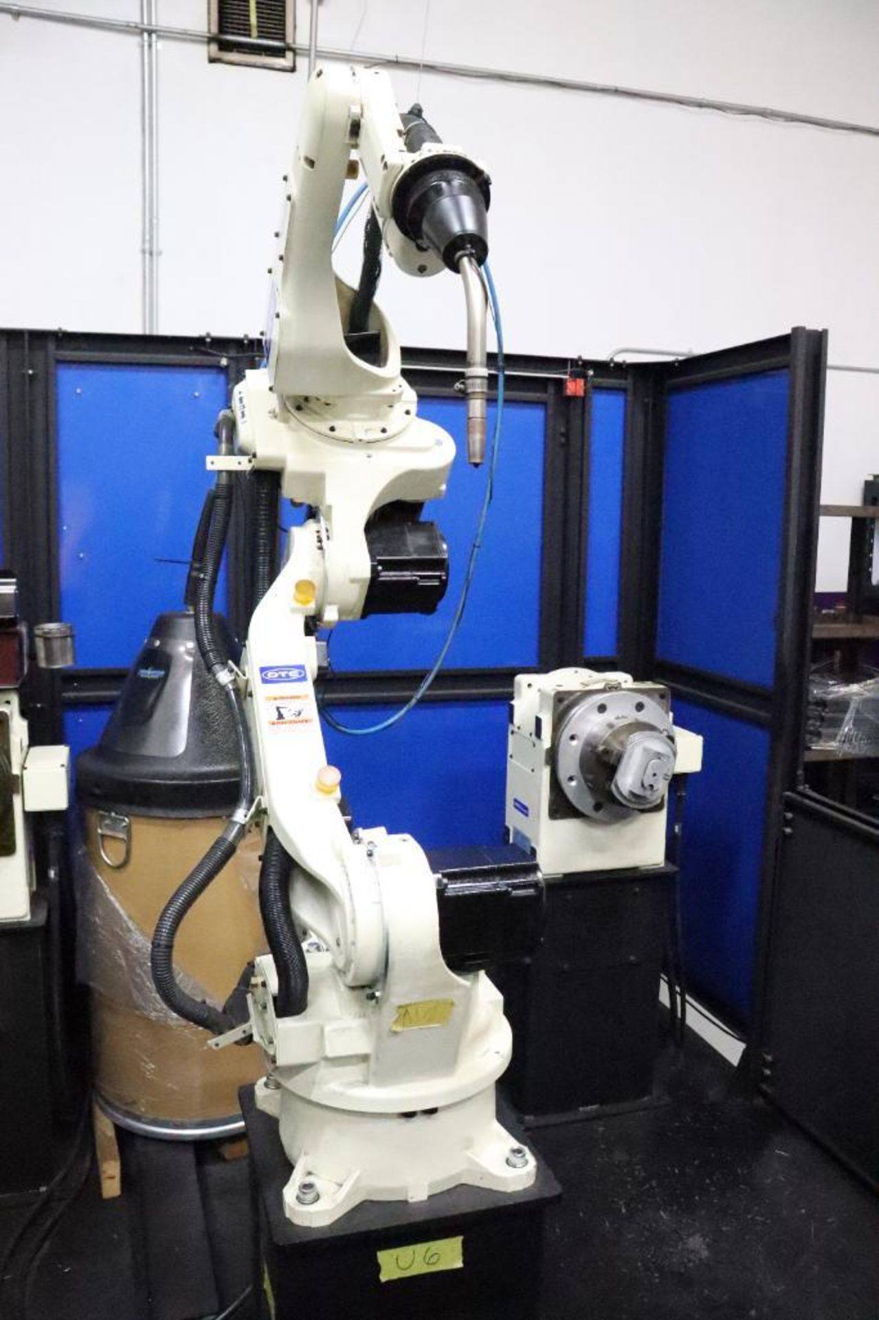 Fusion Arc 300 Robotic Welding Cell, 3 Station - Image 4 of 37