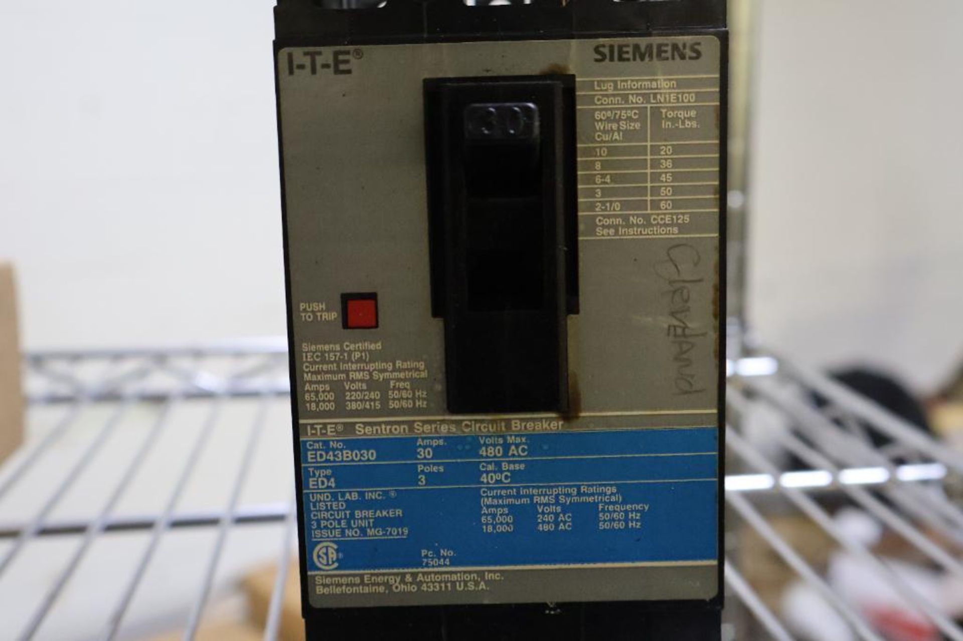 ITE Siemens 480v circuit breakers - Image 2 of 5